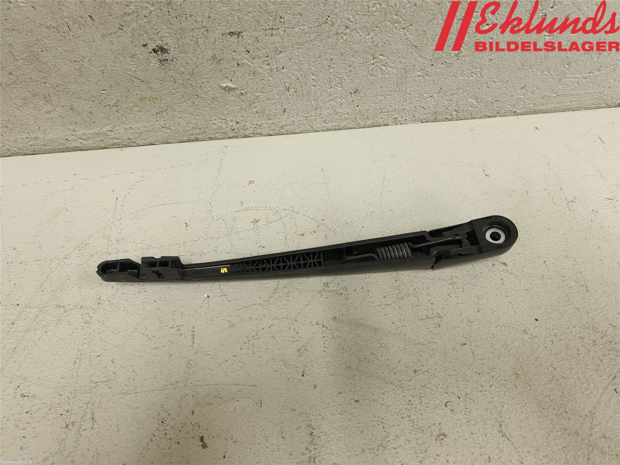 Subaru OUTBACK 15-20 Torkararm-Bakruta