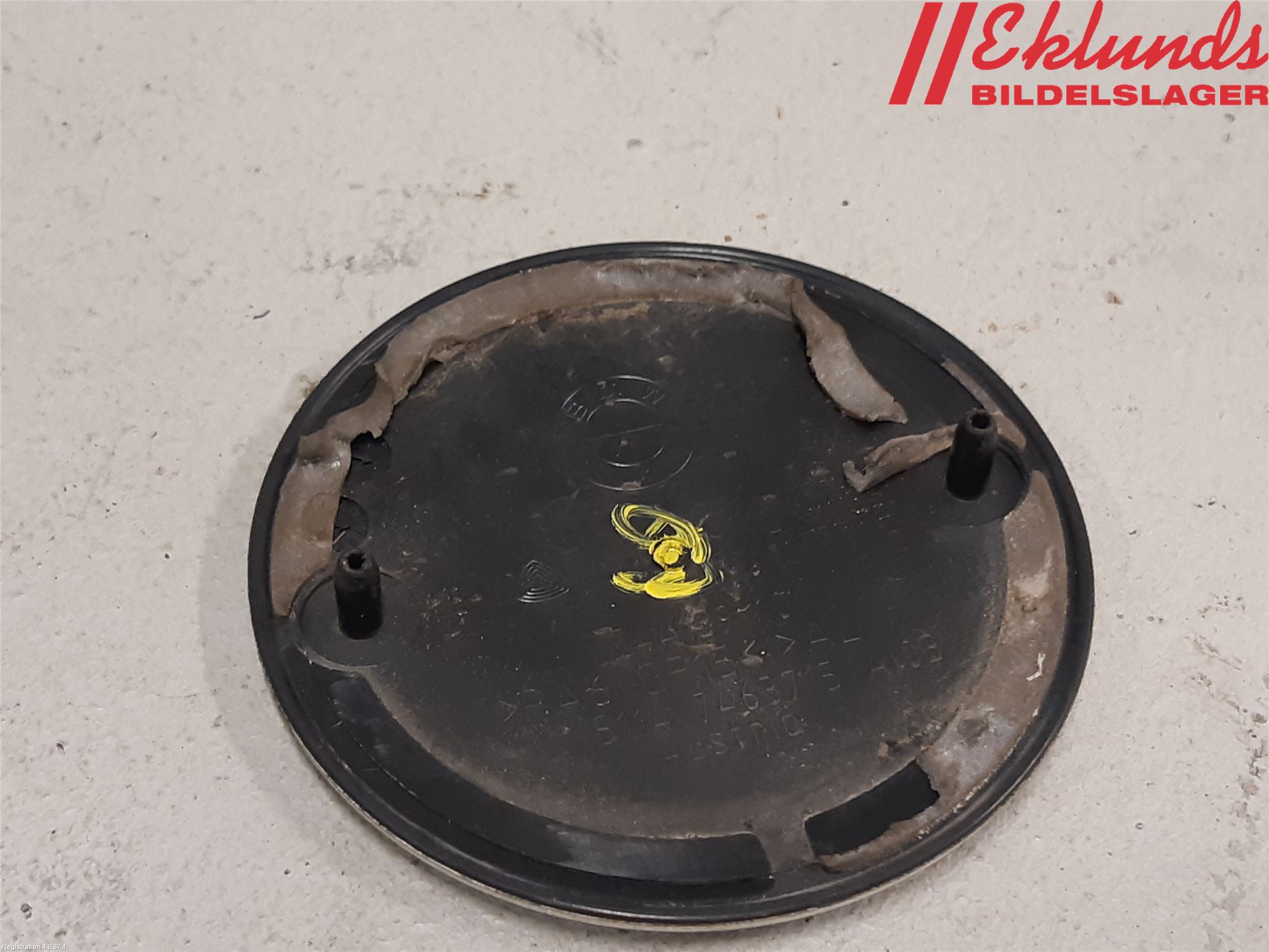 BMW 5 G30/G31/F90 17-23 Emblem