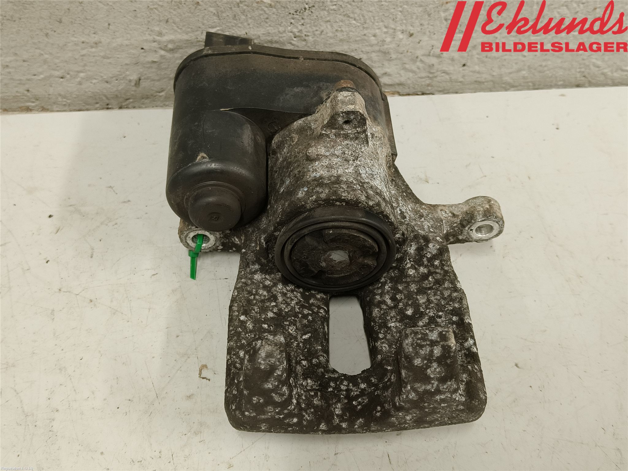 Volvo V60 14-18 Bromsok Bak Höger