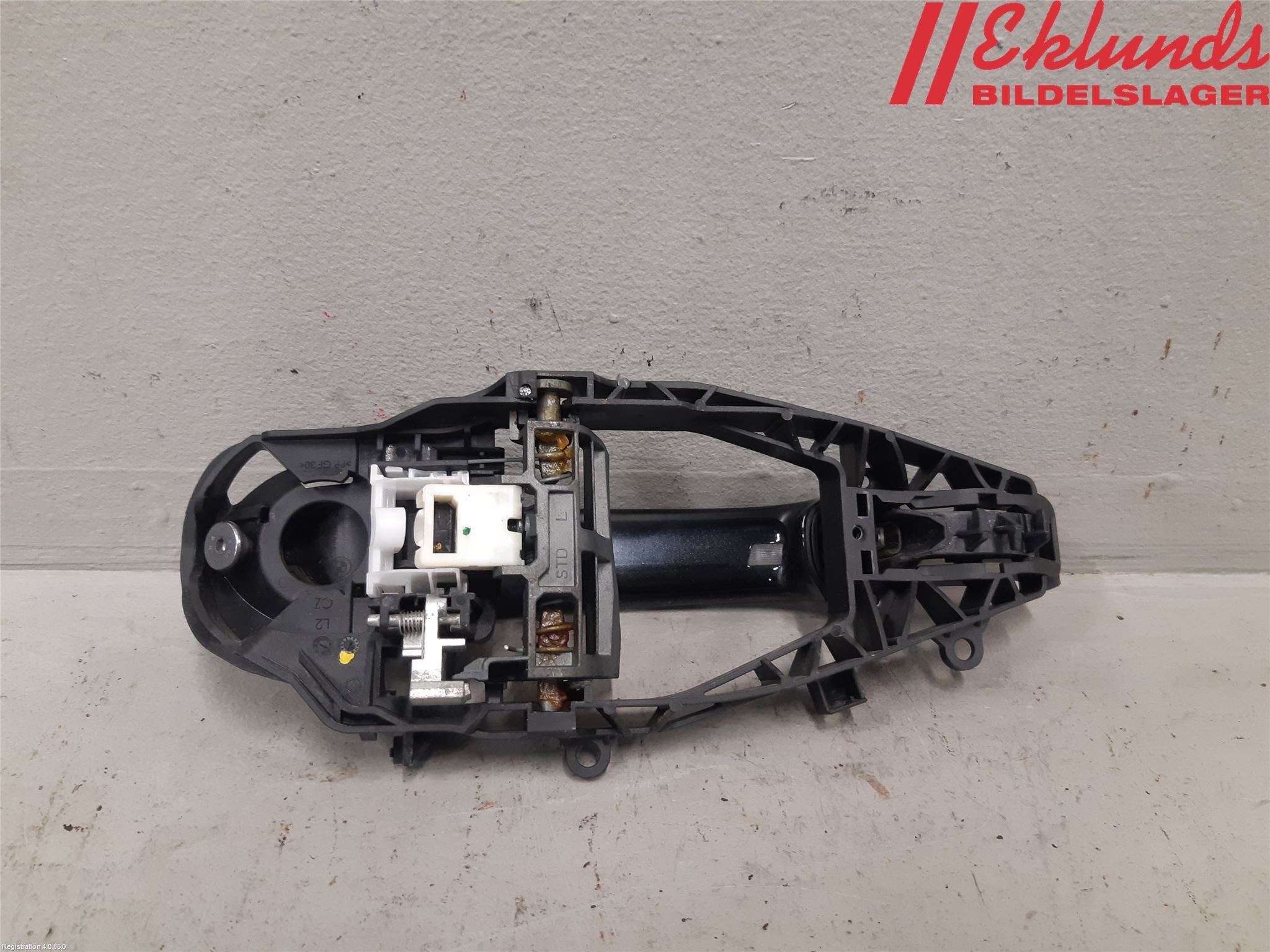 BMW 5 G30/G31/F90 17-23 Dörrhandtag Yttre Vä