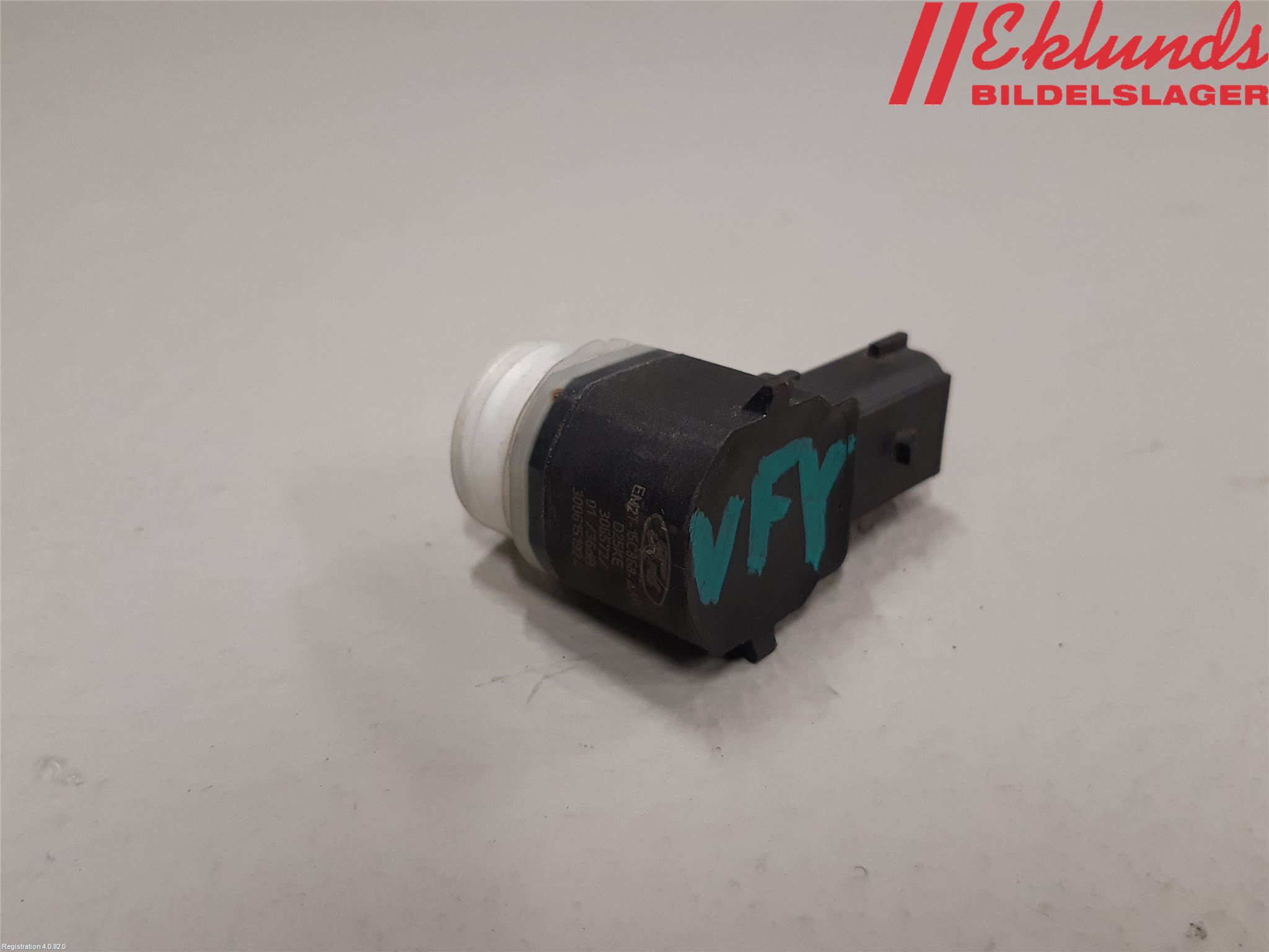 Ford MONDEO 15-22 Parkeringshjälp Frontsensor