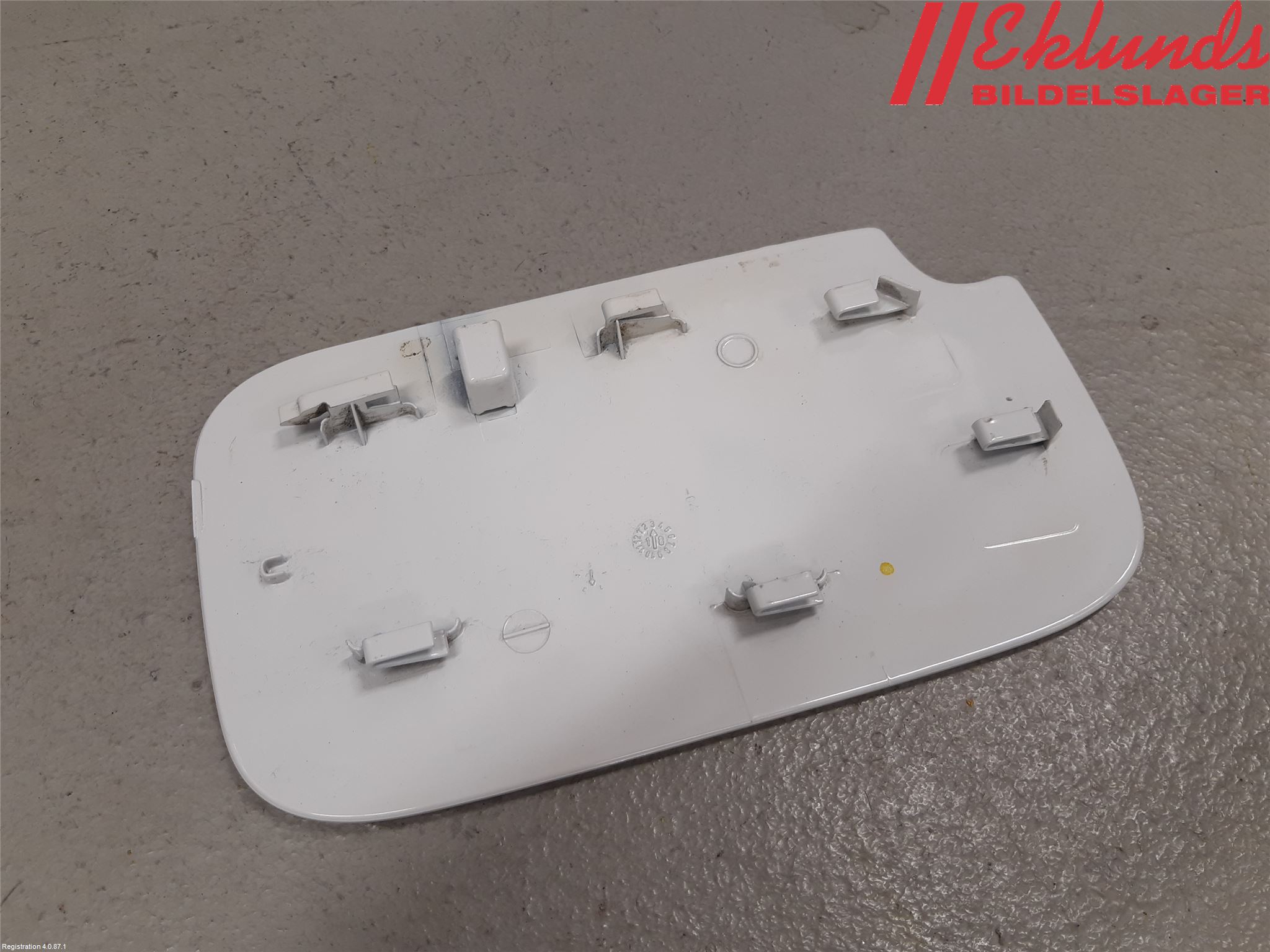 Citroen BERLINGO 08-18 Tanklucka