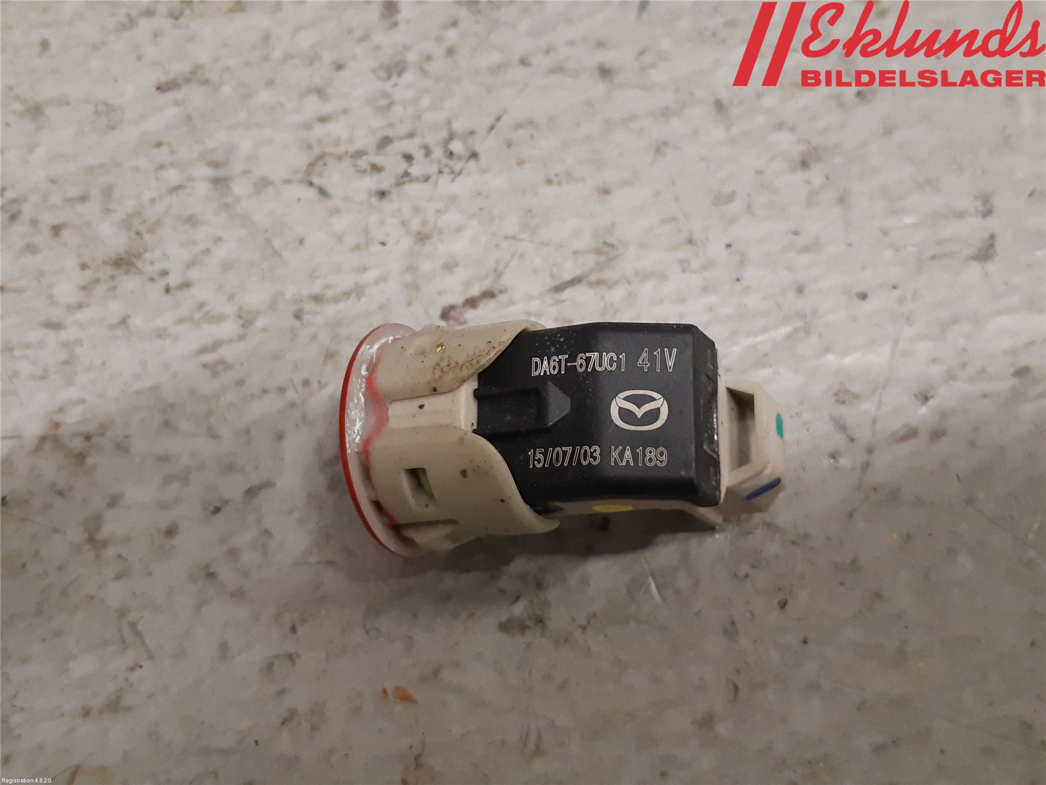 Mazda 2 (DJ) 15-22 Parkeringshjälp Backsensor
