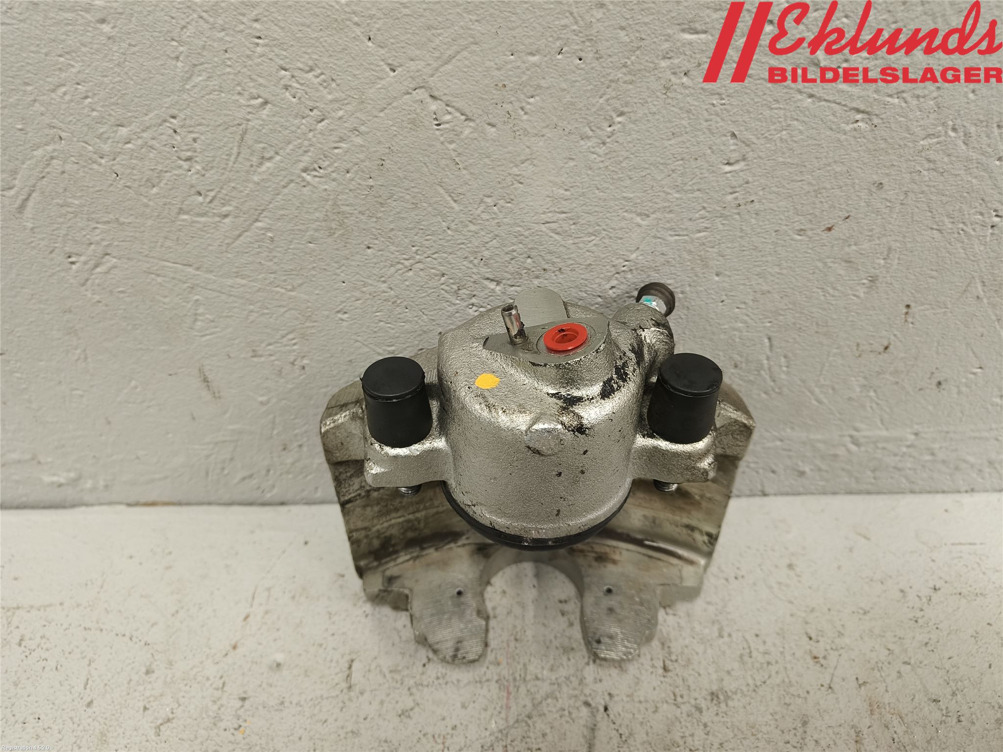 Volkswagen VW GOLF V 04-09 Bromsok Fram Höger