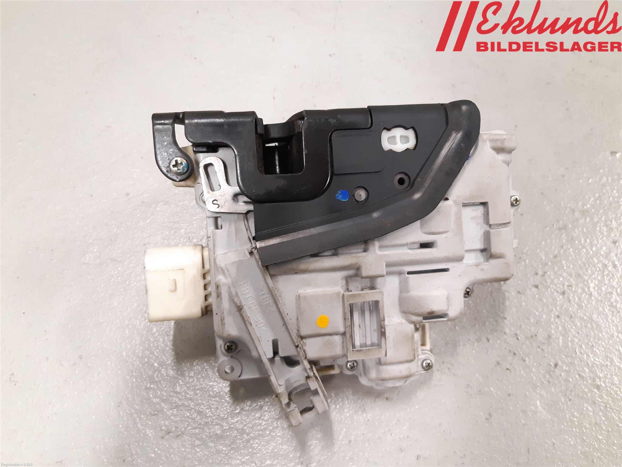 Audi Q7/SQ7 Låskista-Dörrlås