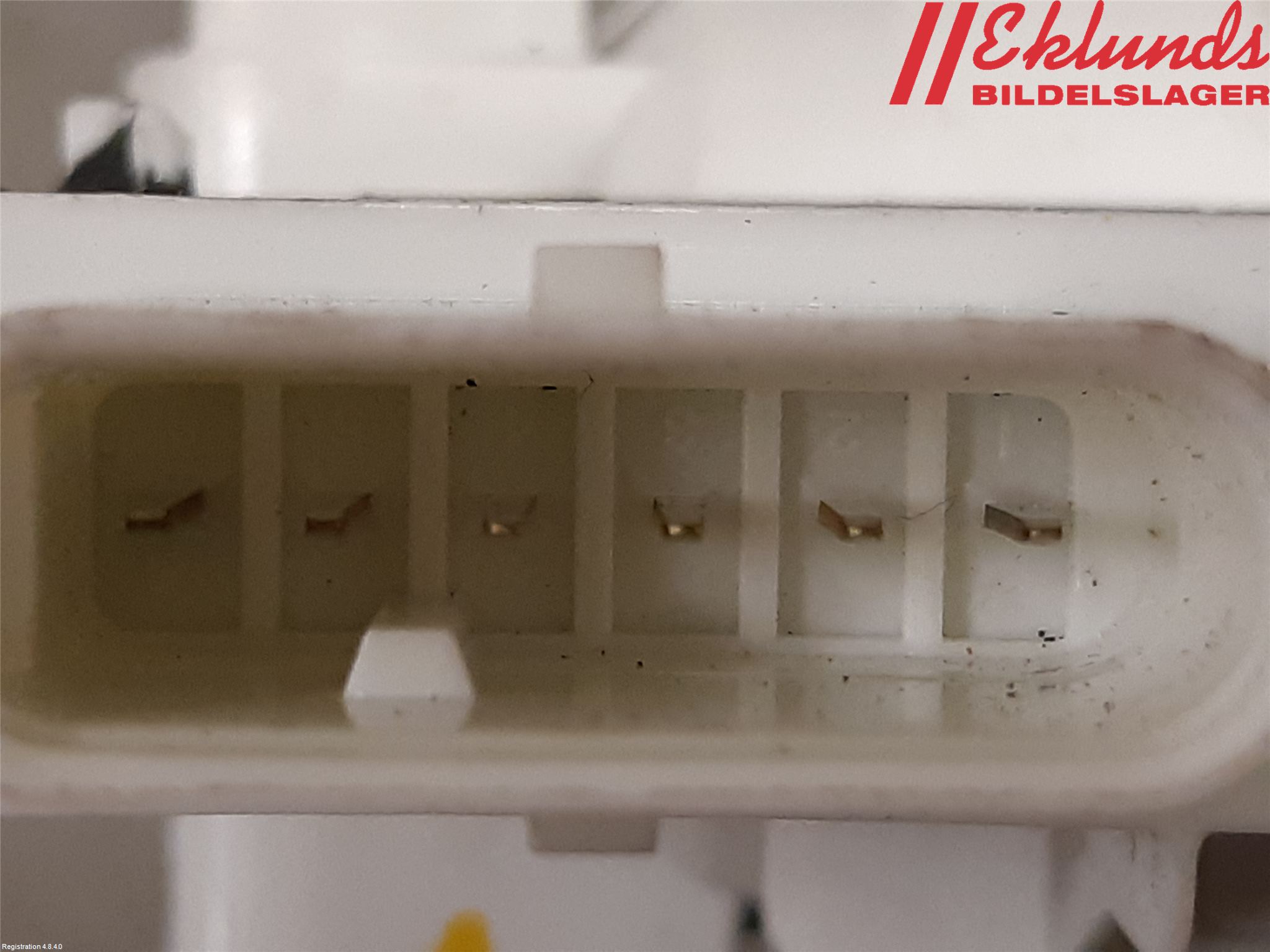 Tesla MODEL X 16- Låskista-Dörrlås