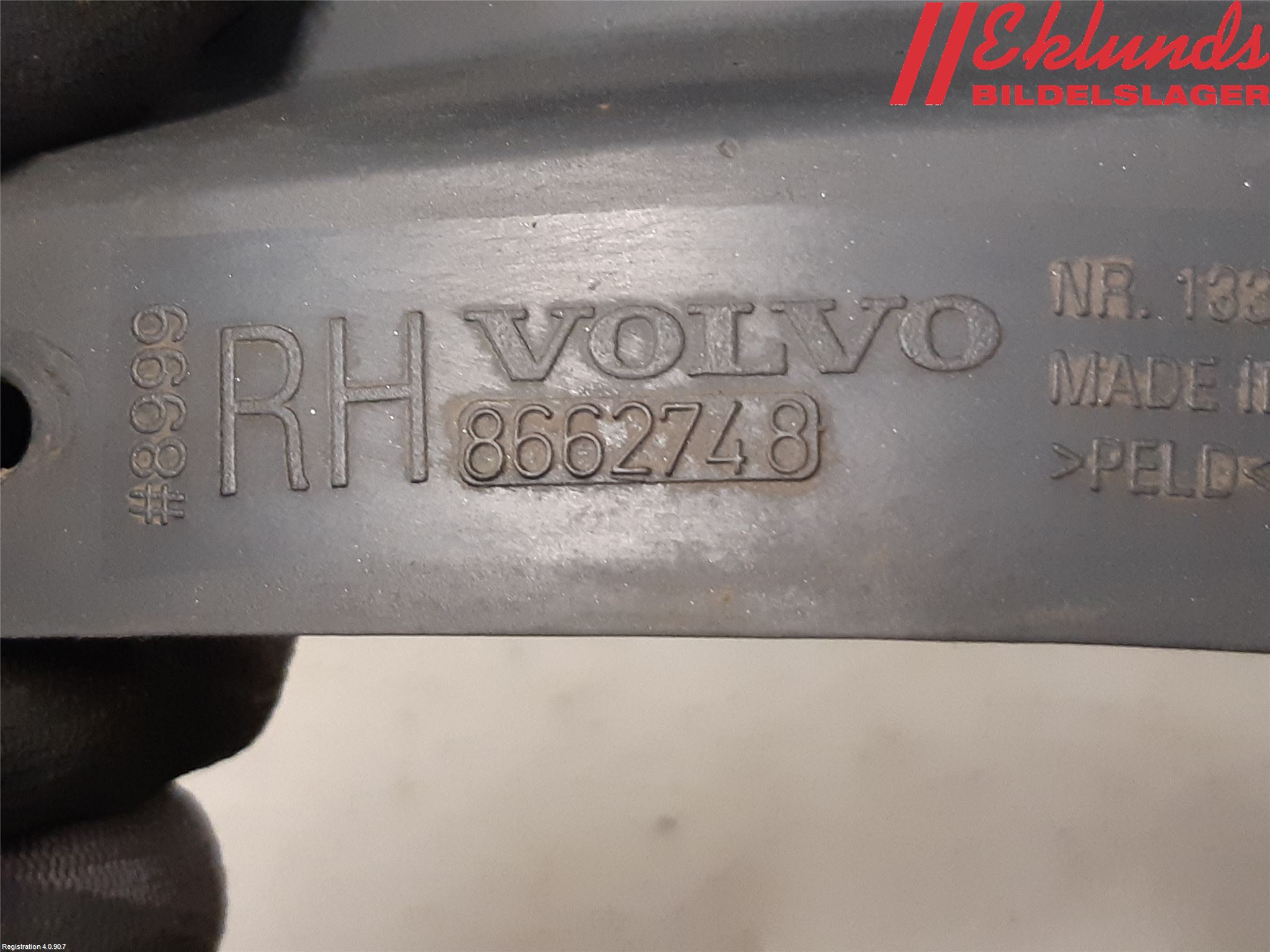 Volvo XC70 05-07 Stänkskydd