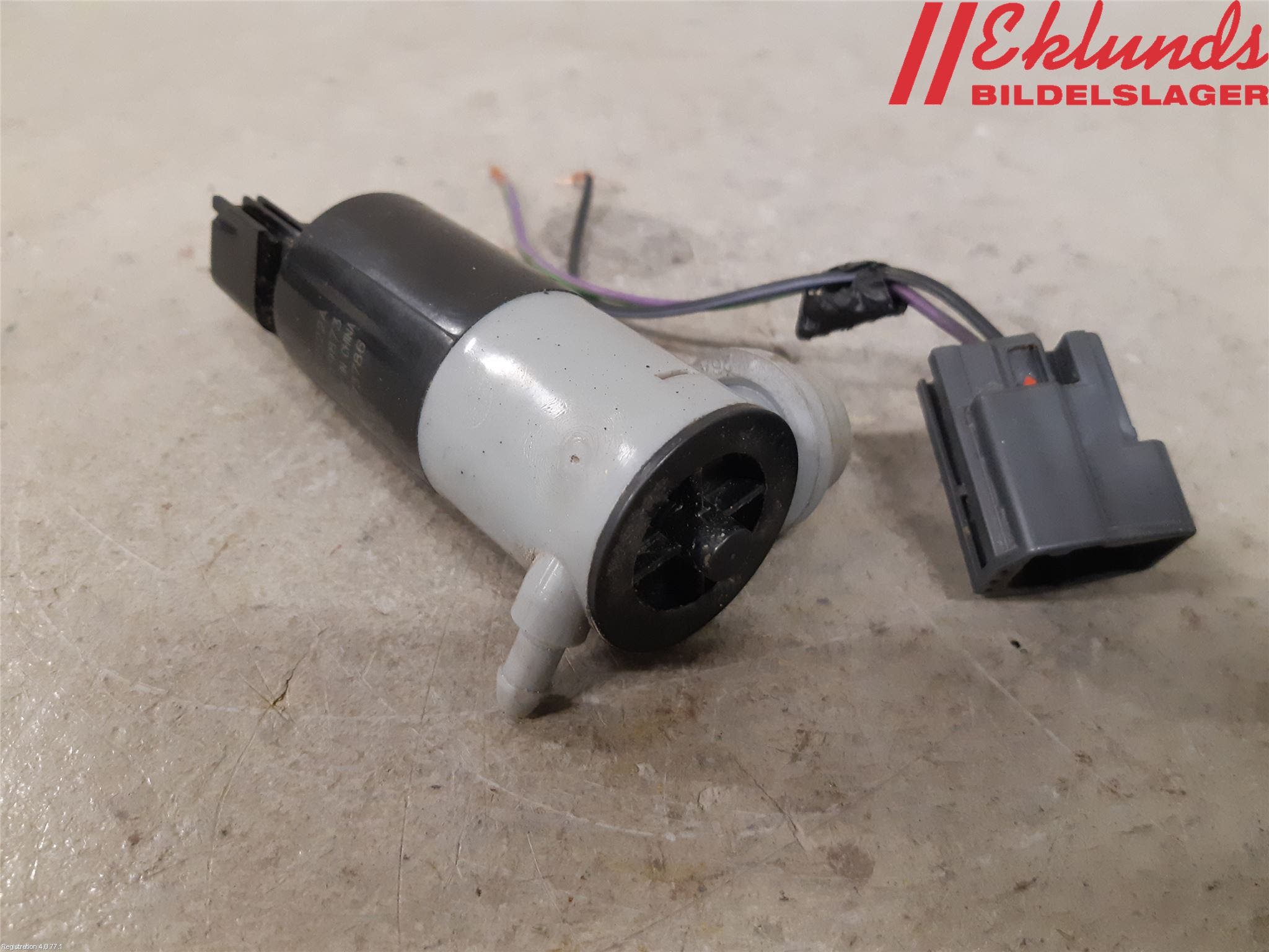 Volvo V40 12-19 Spolarpump Vindruta