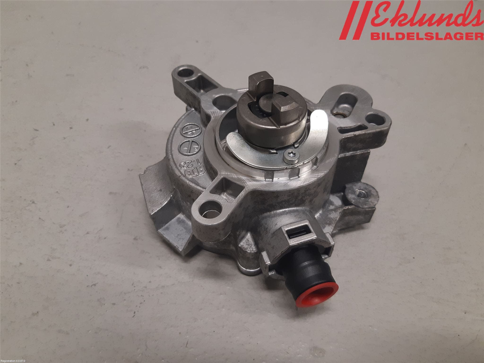 Volvo V60 19- Vakuumpump