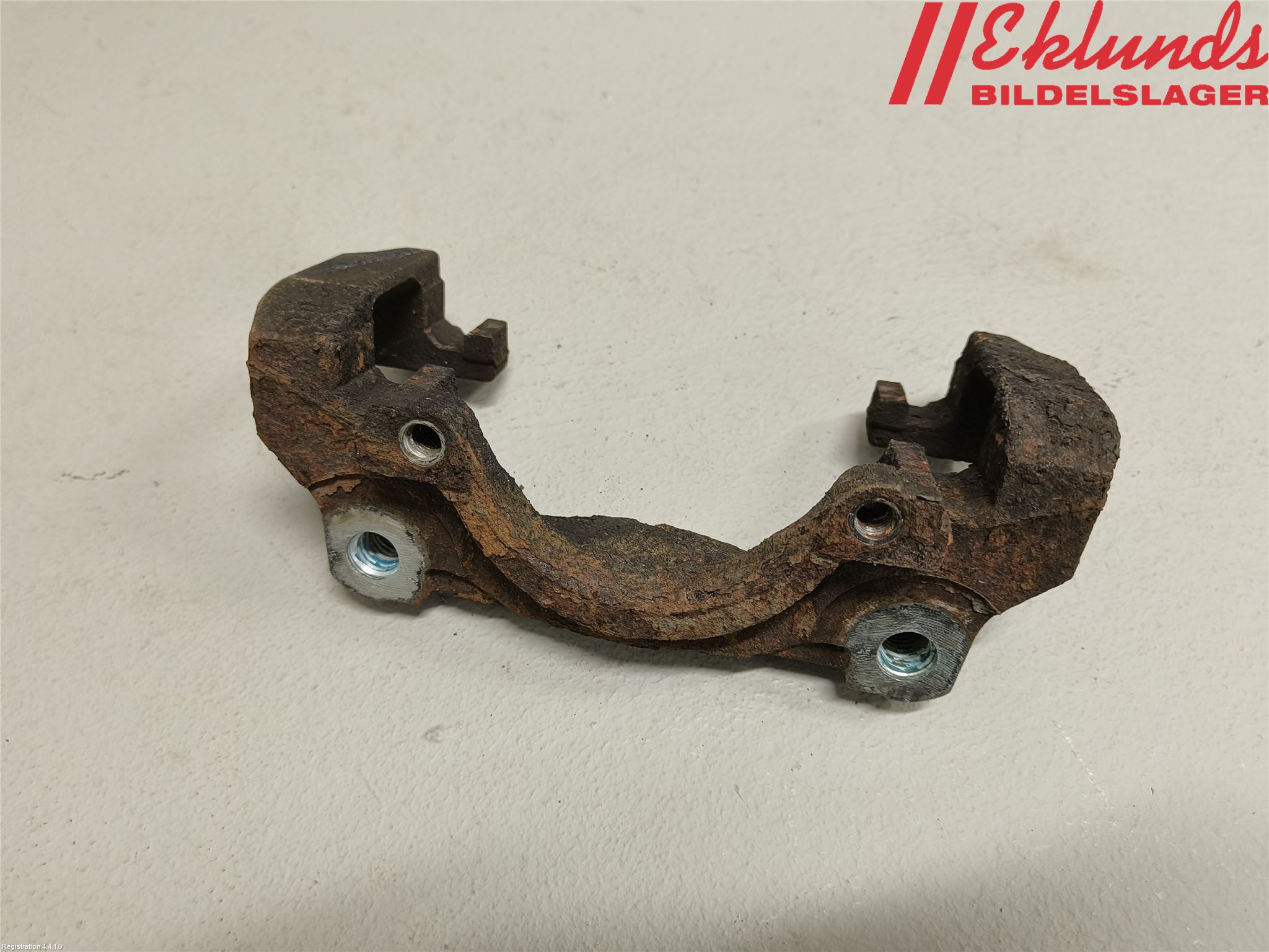 Ford MONDEO 15-22 Bromsokshållare