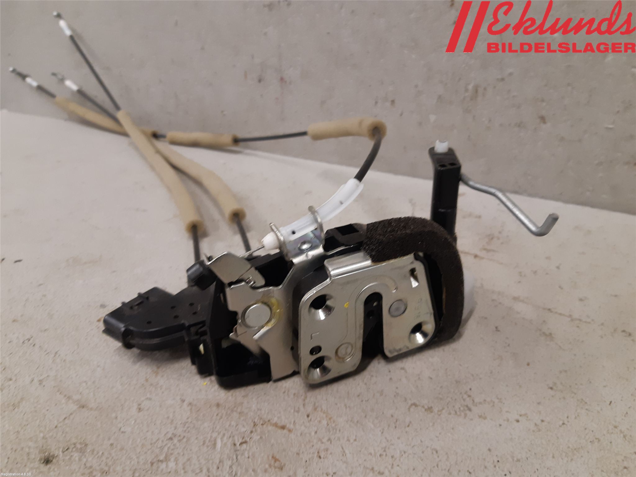 Nissan LEAF 18- Låskista-Dörrlås