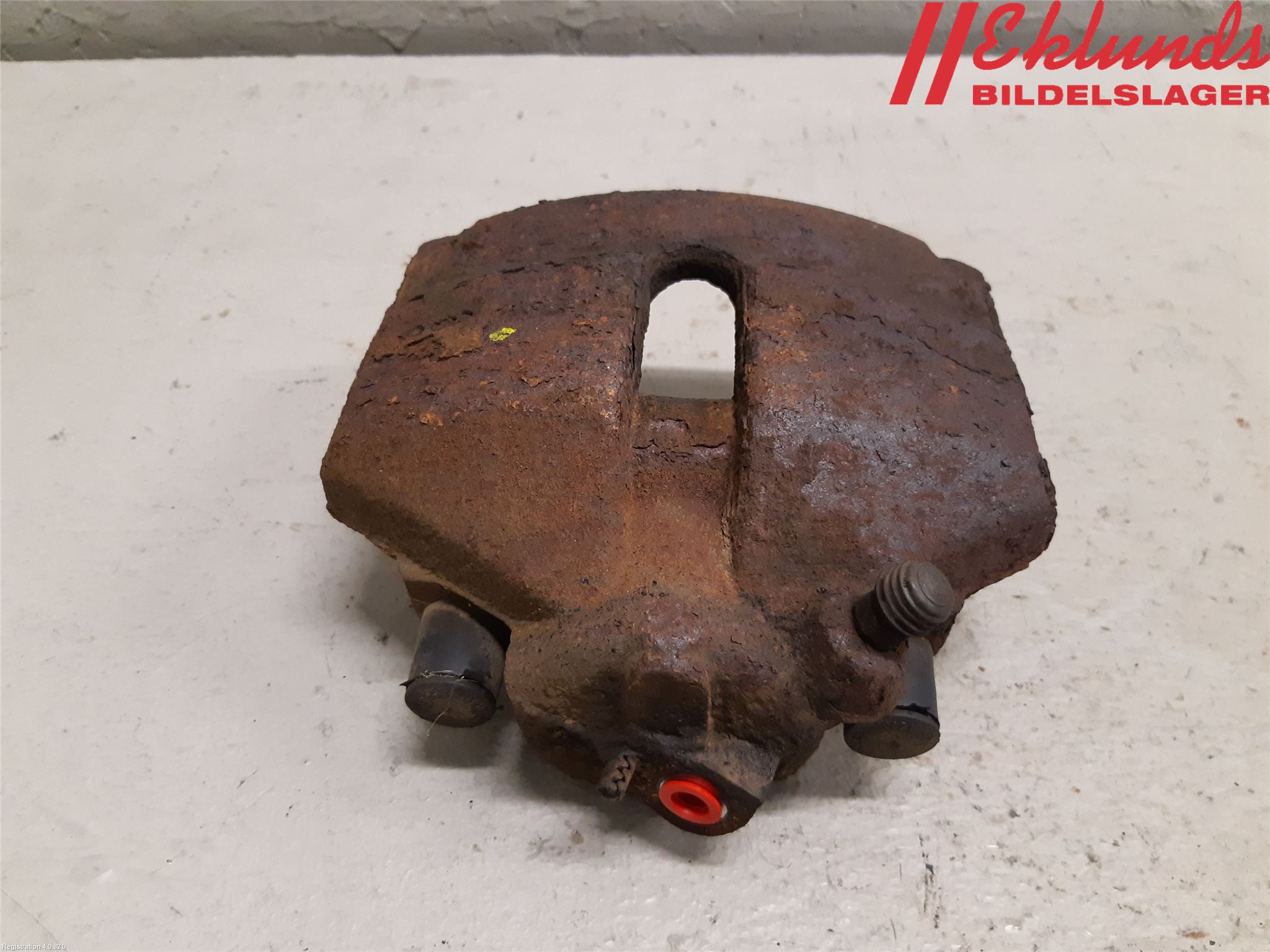 Skoda SUPERB 09-15 Bromsok Fram Höger