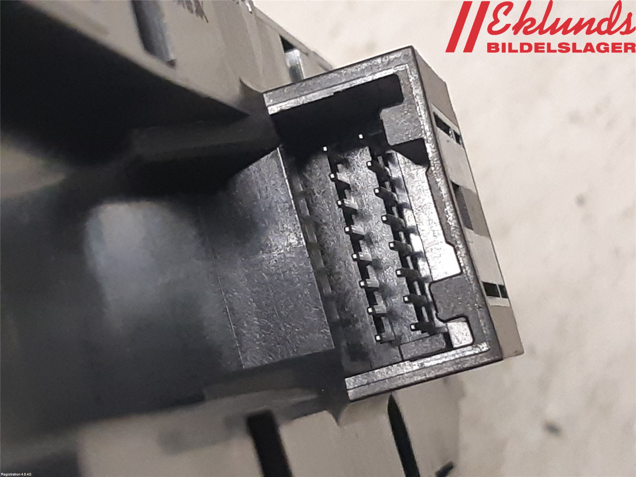 Mazda 3 IV 19- Strömställare Elhiss