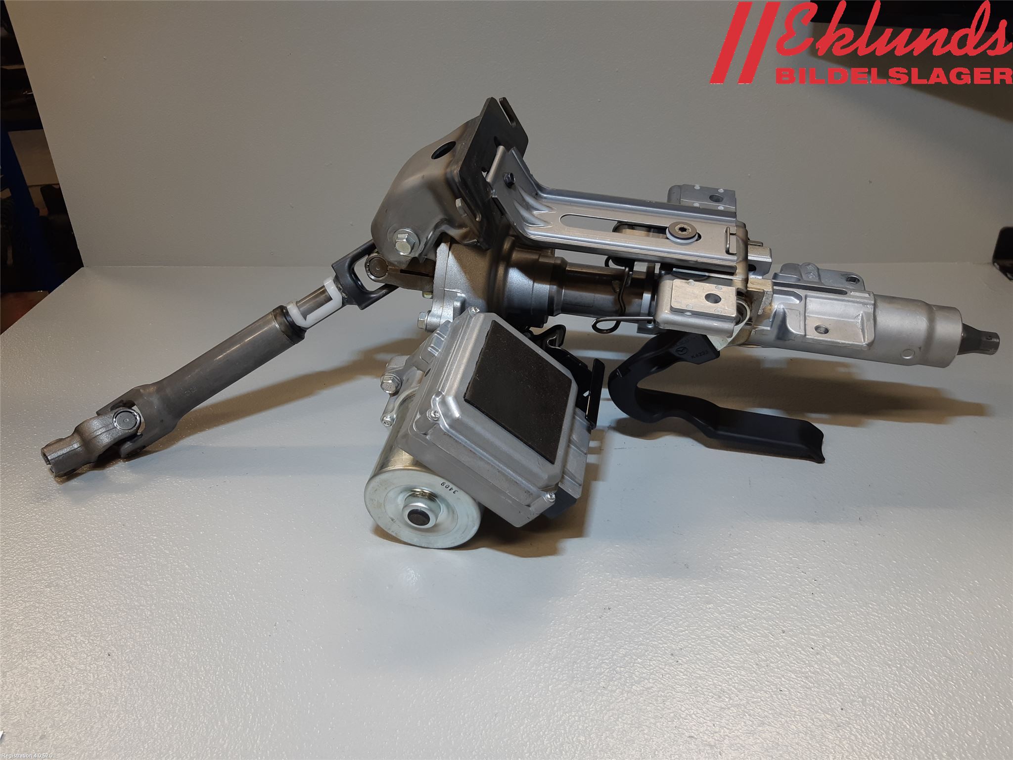 Mazda 6 13- Rattaxelagg Med Inb Servo