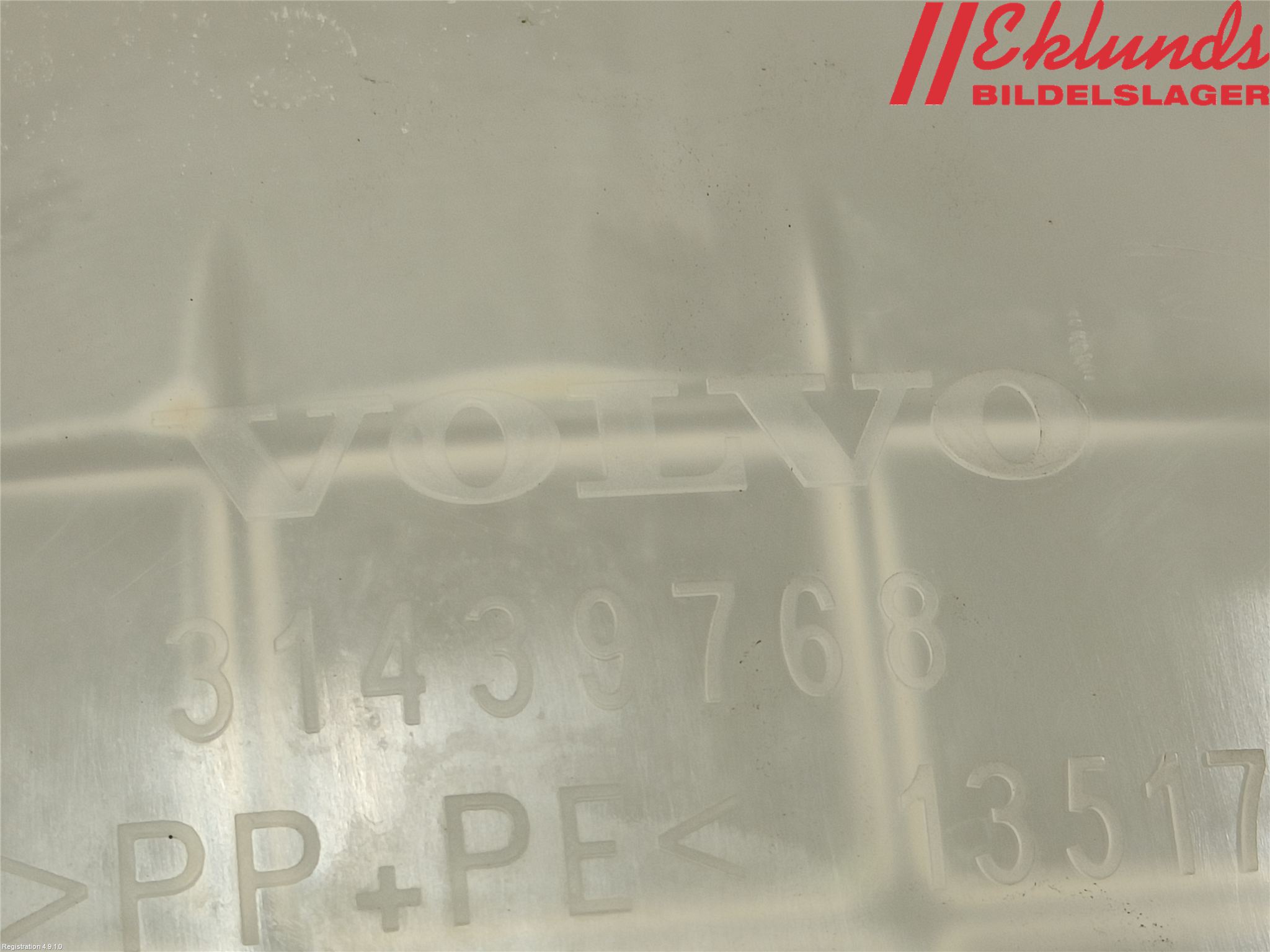 Volvo XC40/RECHARGE 18- Expansionstank