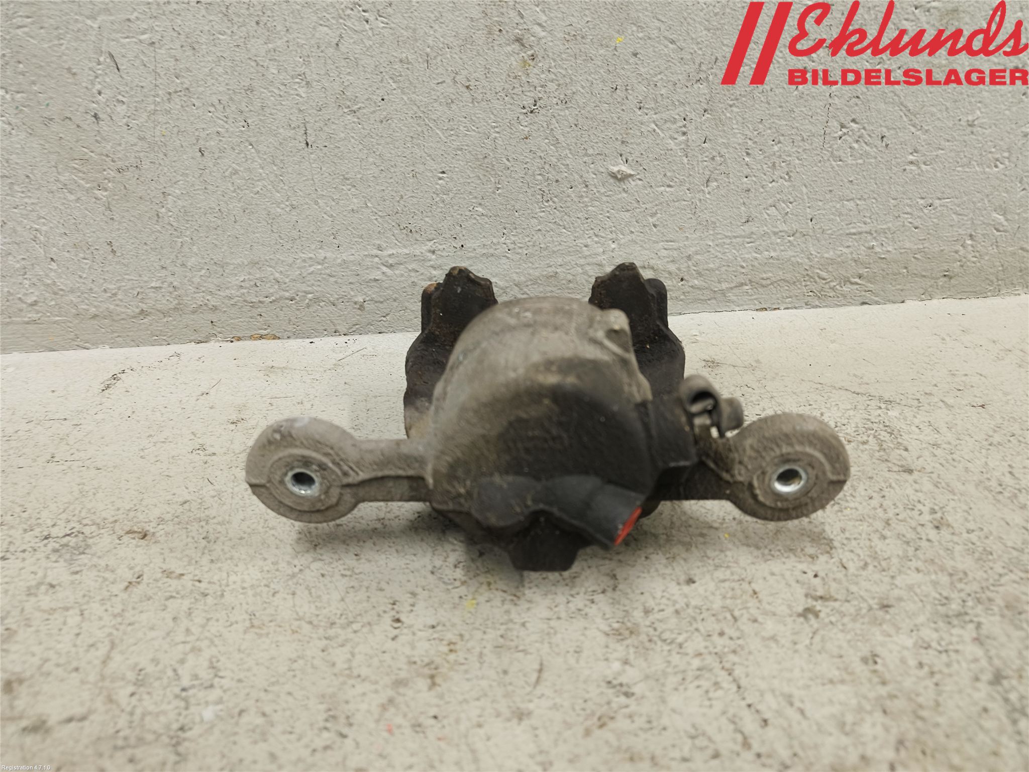 BMW 1 E87/81 5D/3D 03-11 Bromsok Fram Höger