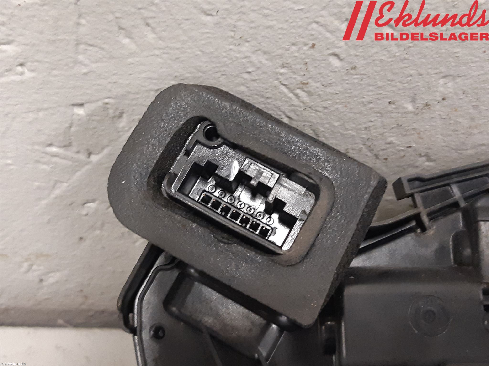 Volkswagen VW PASSAT 15-19 Låskista-Dörrlås