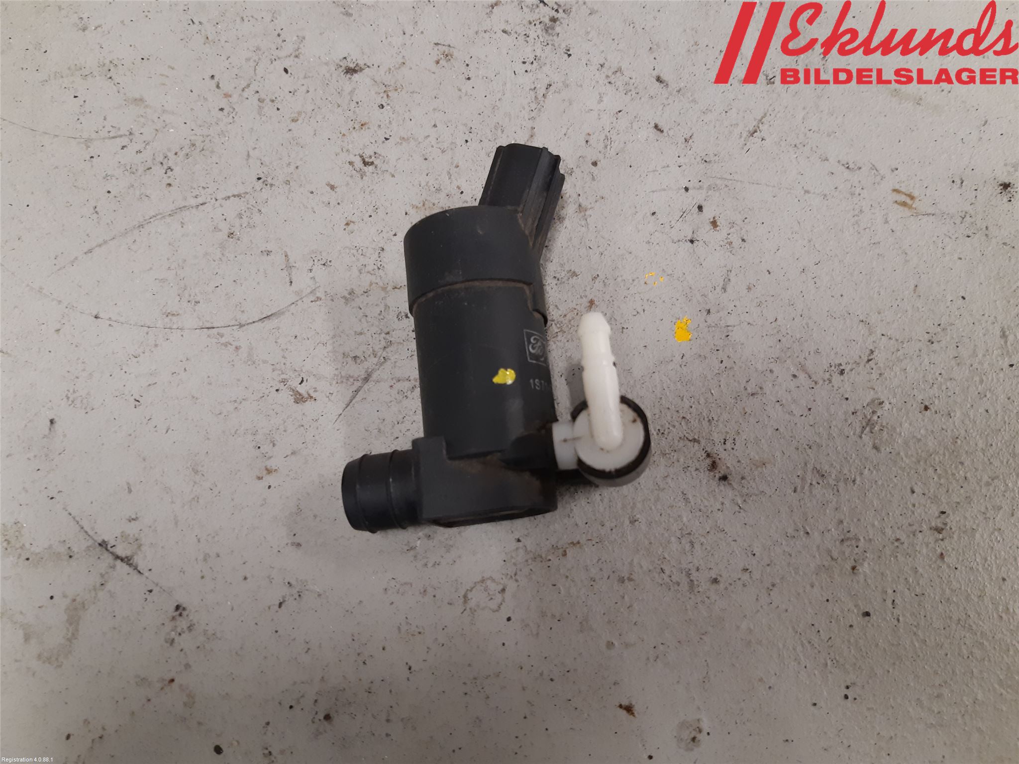 Volvo XC70 05-07 Spolarpump Vindruta