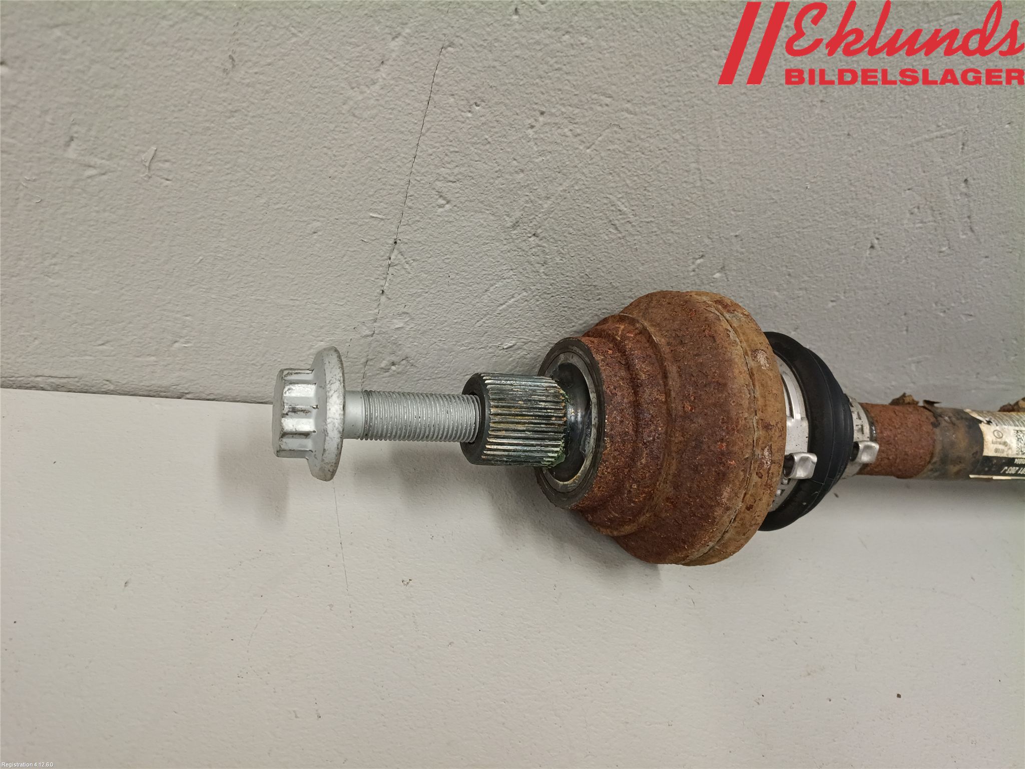 Volkswagen VW ID.4 21- Drivaxel Bak Vänster