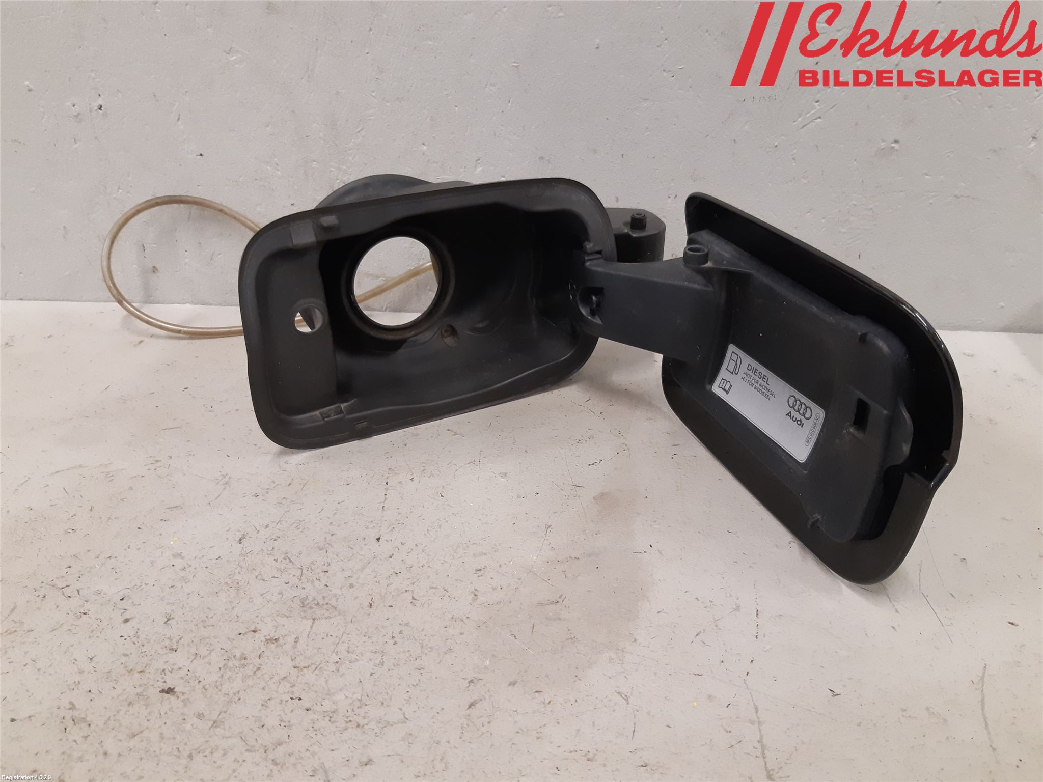 Audi A6/S6 4G 11-18 Tanklucka