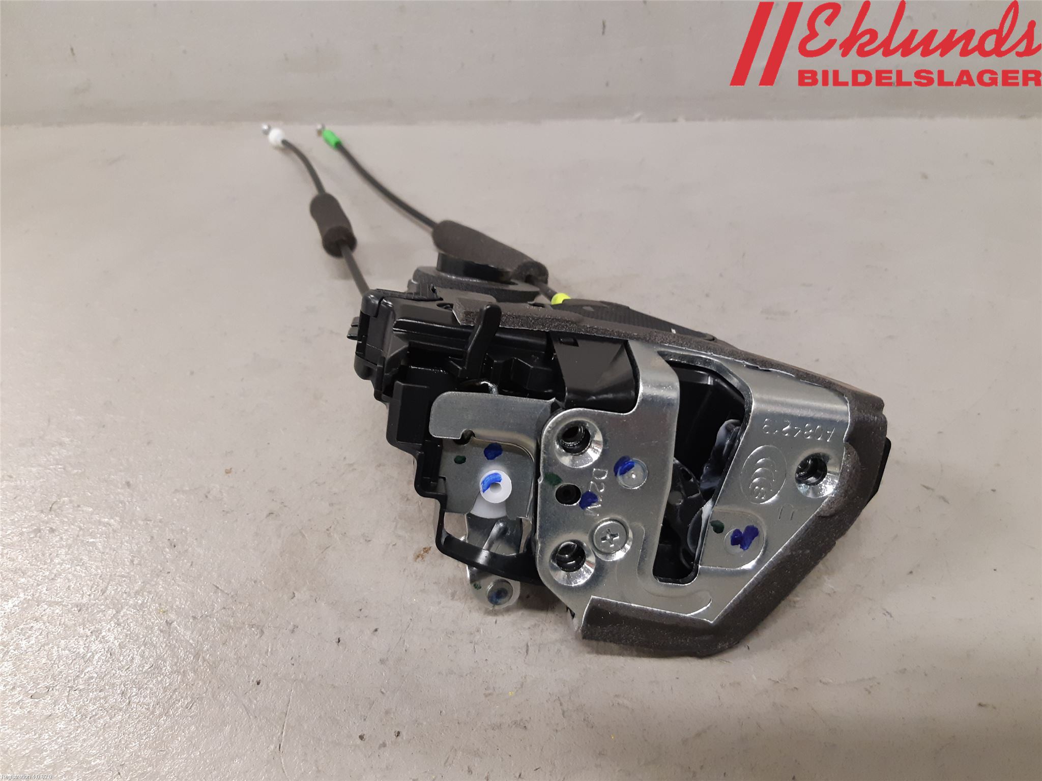 Toyota COROLLA 19- Låskista-Dörrlås