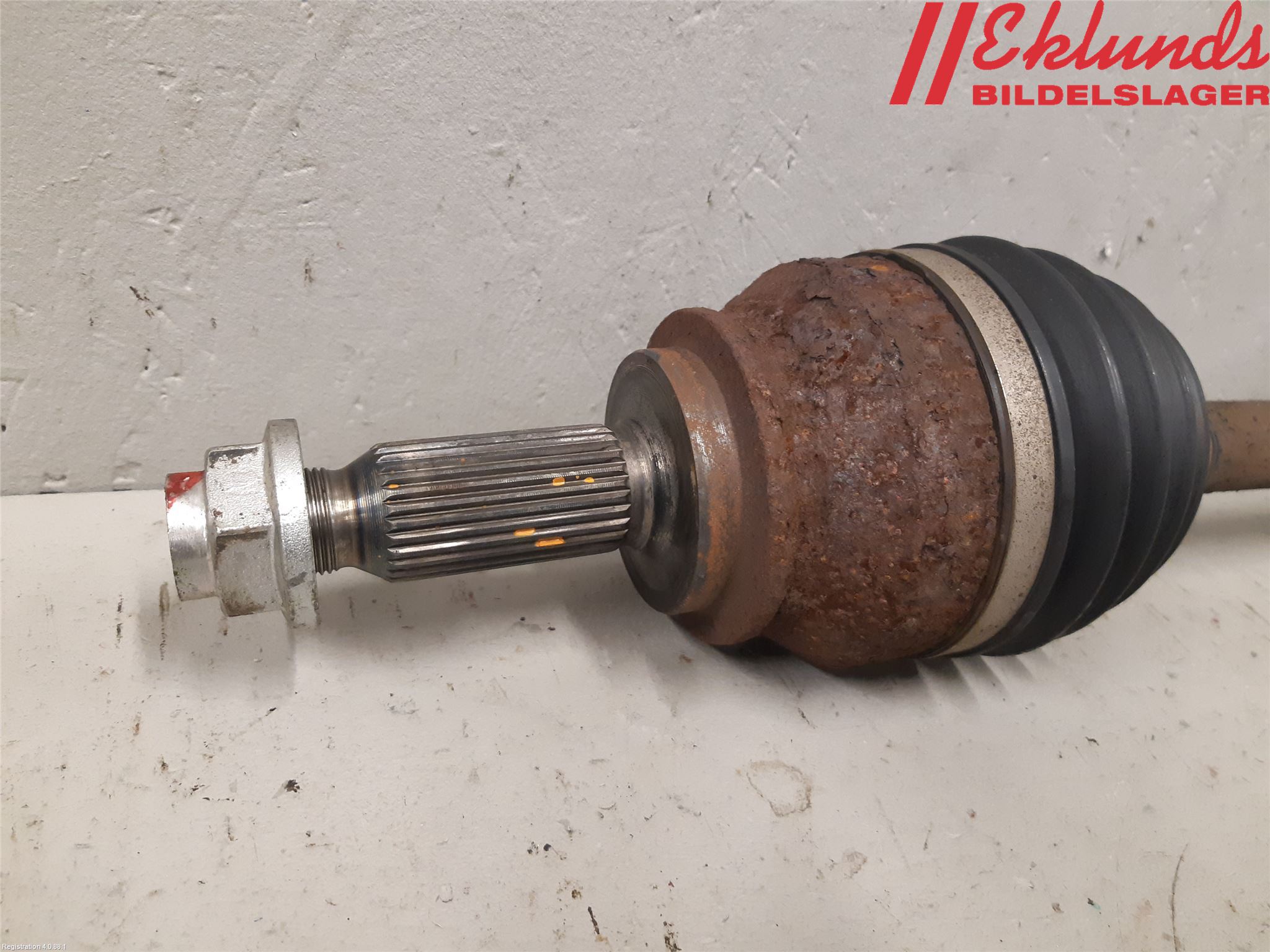 Mitsubishi OUTLANDER 13-21 Drivaxel Fram Vänster