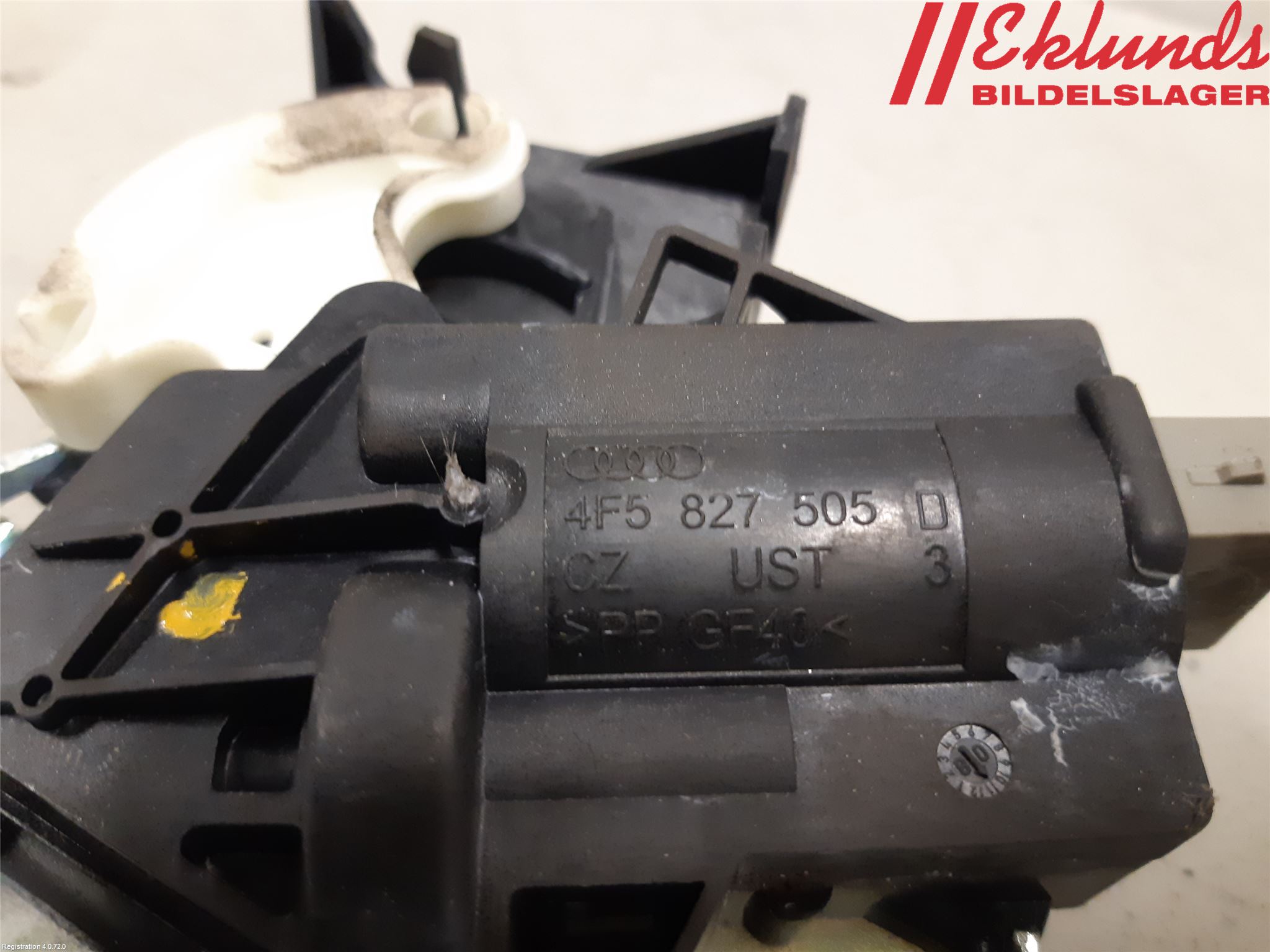 Audi A4/S4 08-11 Låskista Baklucka