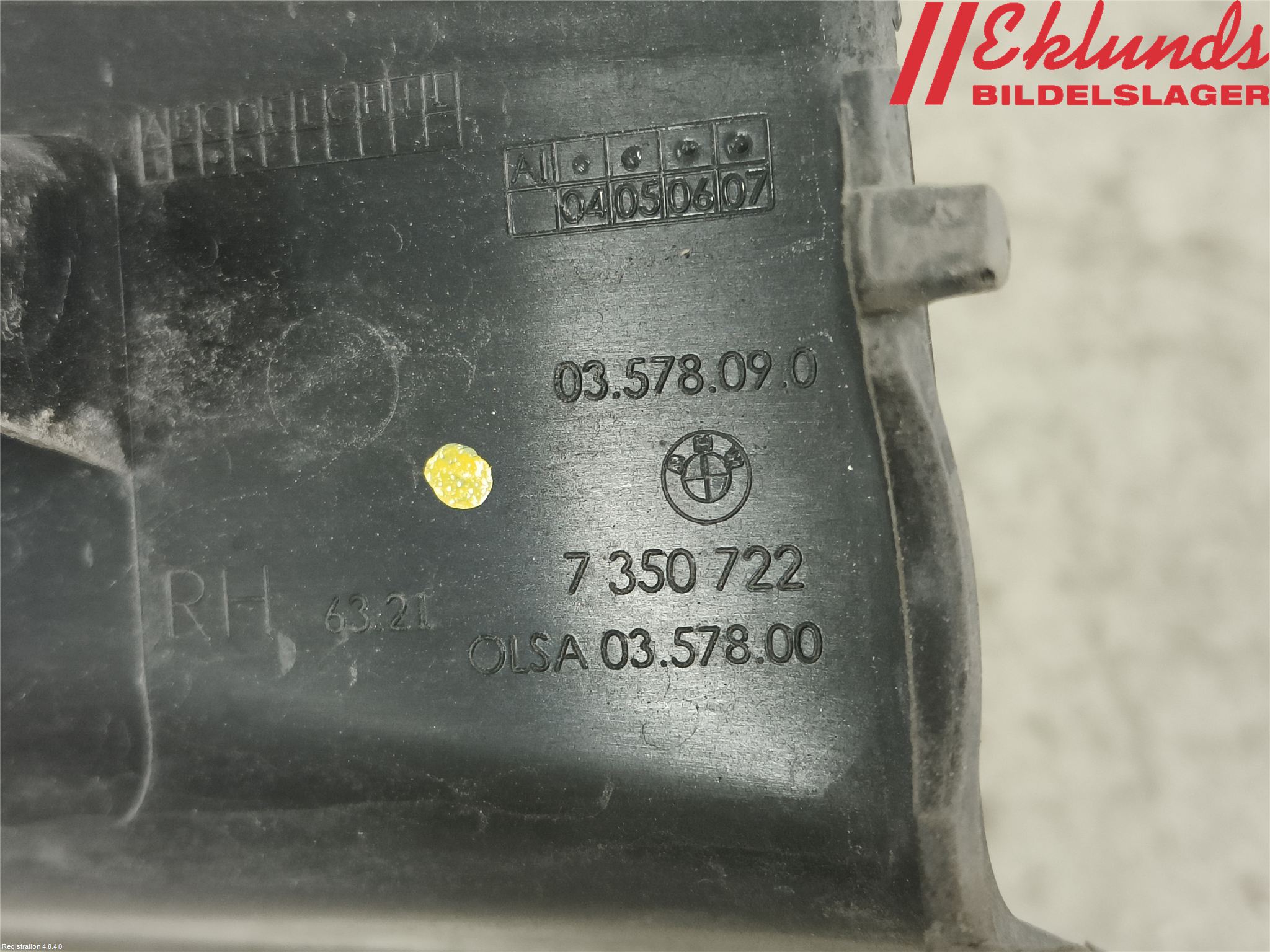 BMW X1 F48 15-22 Bakljussarg