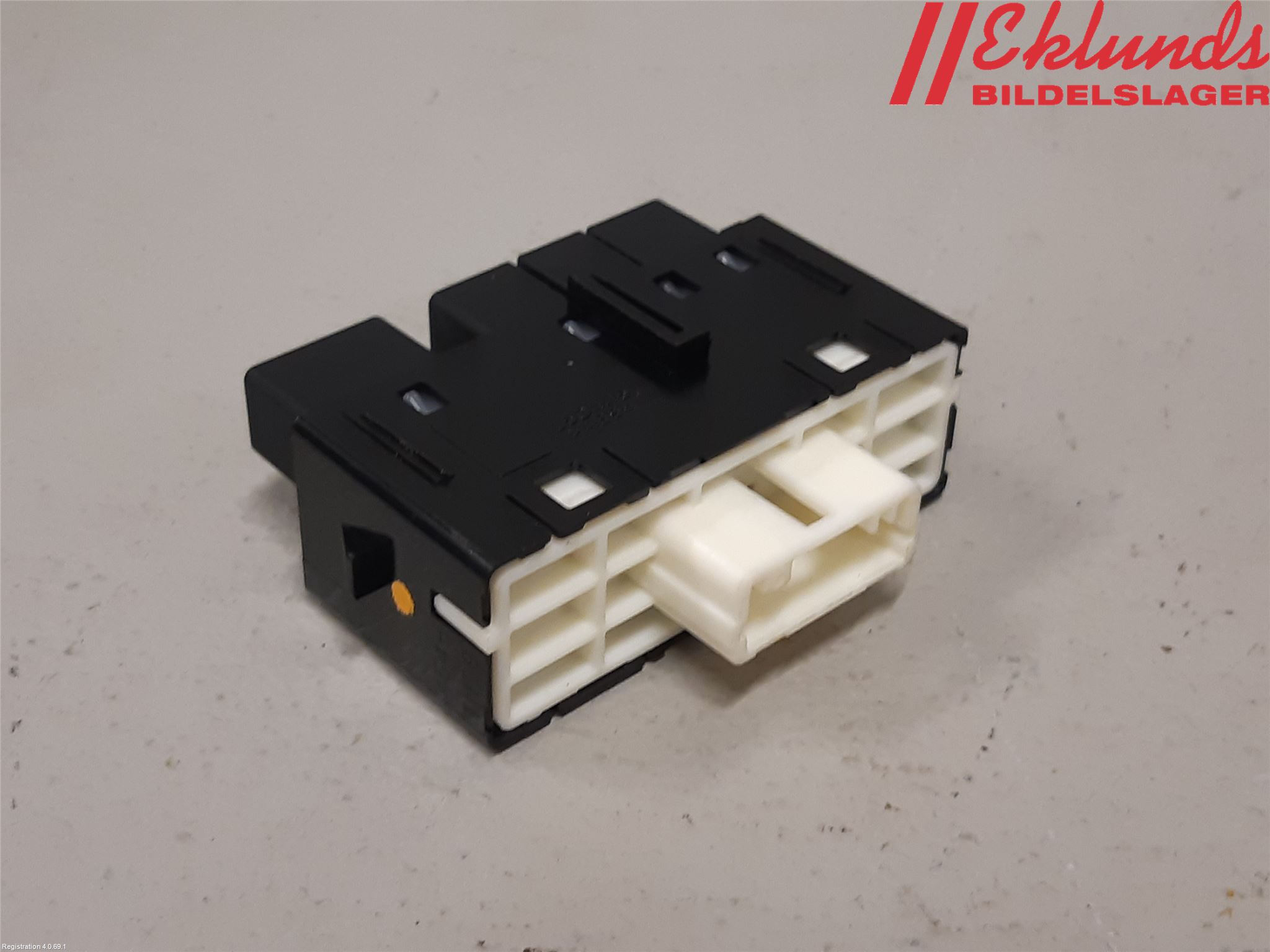 Lexus ES 250/300/330 Strömställare Övrigt