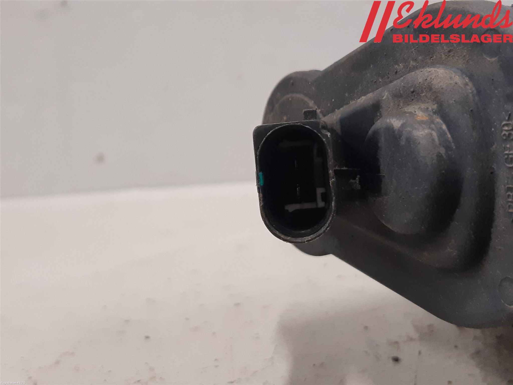 Volkswagen VW PASSAT 11-14 Bromsok Bak Höger