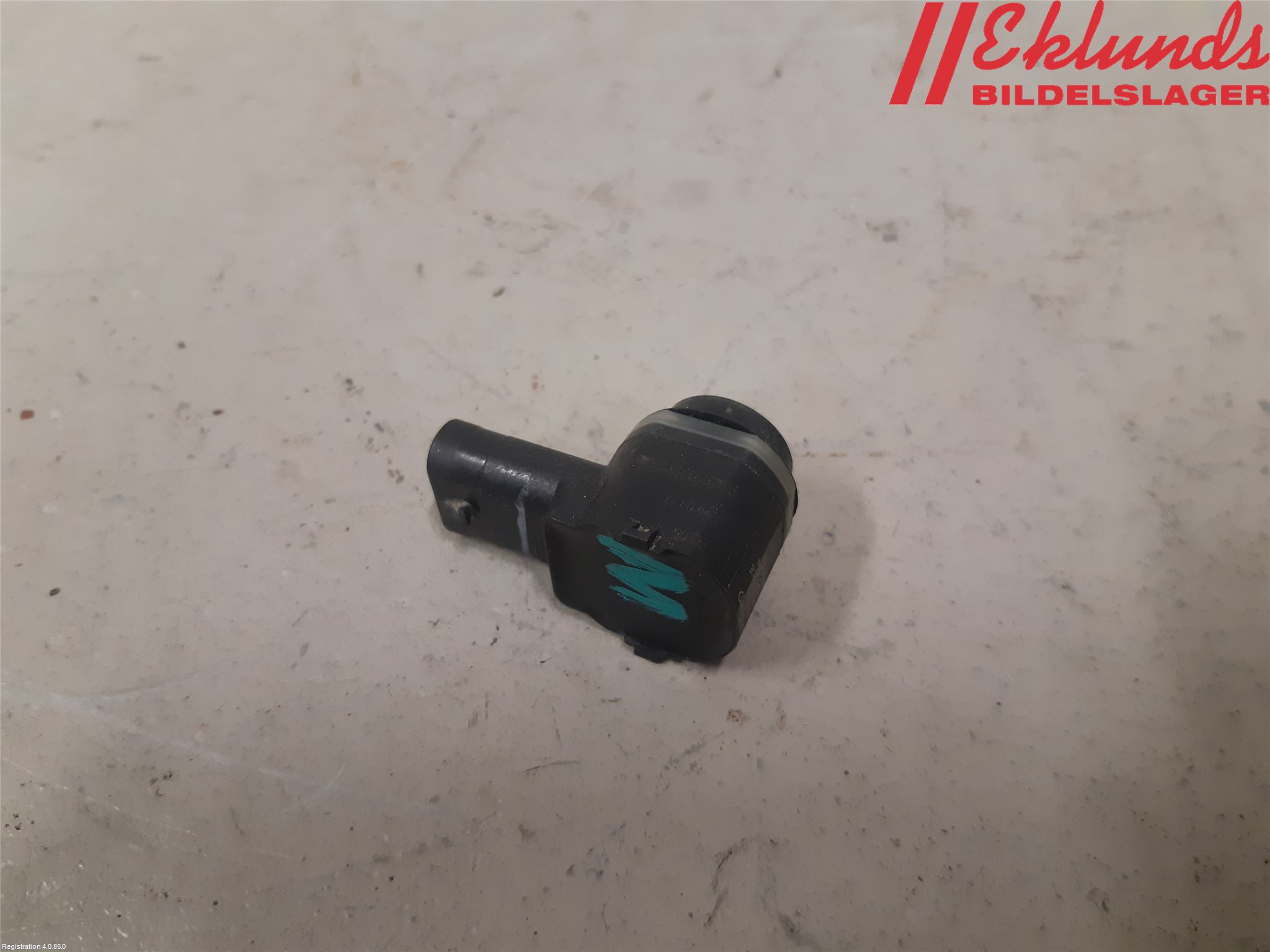 Volvo V40 12-19 Parkeringshjälp Backsensor