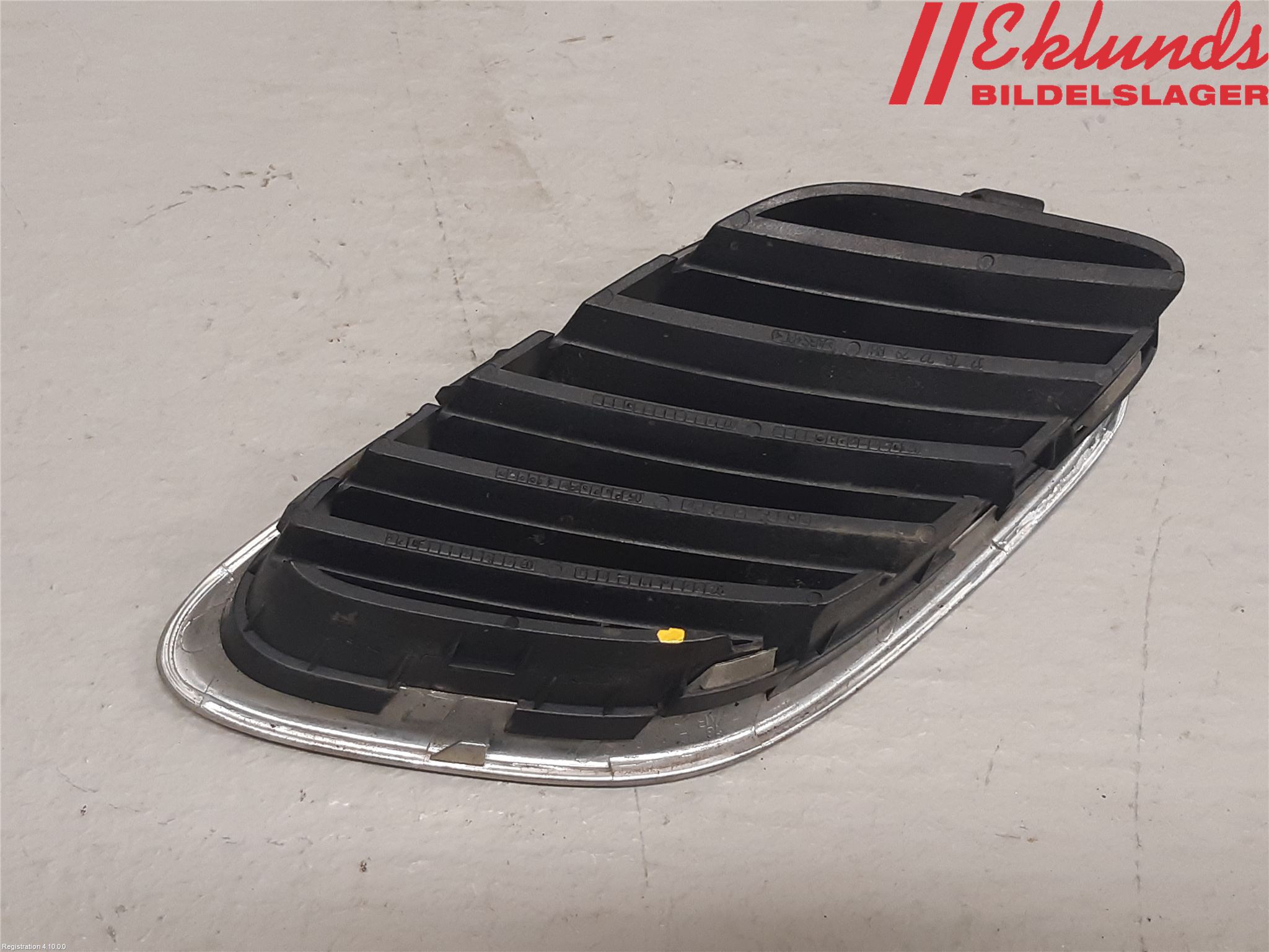 Saab 9-3 VER 2 Grilldel Höger