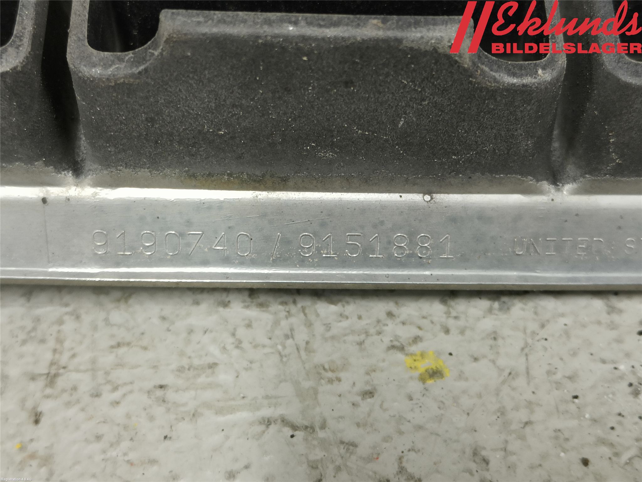 Volvo S60 01-04 Grill Komp