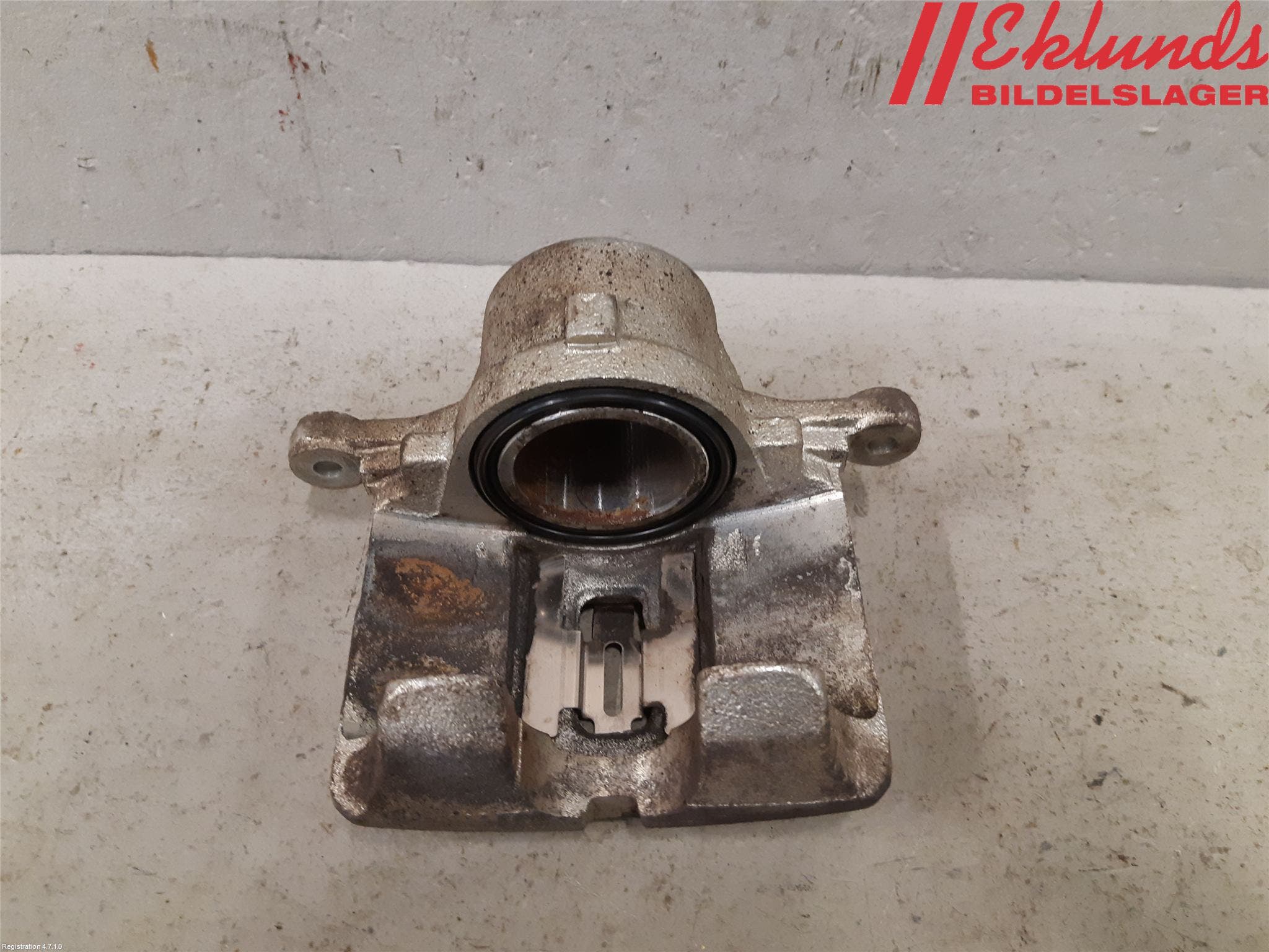 Volvo 940 91-98 Bromsok Fram Vänster