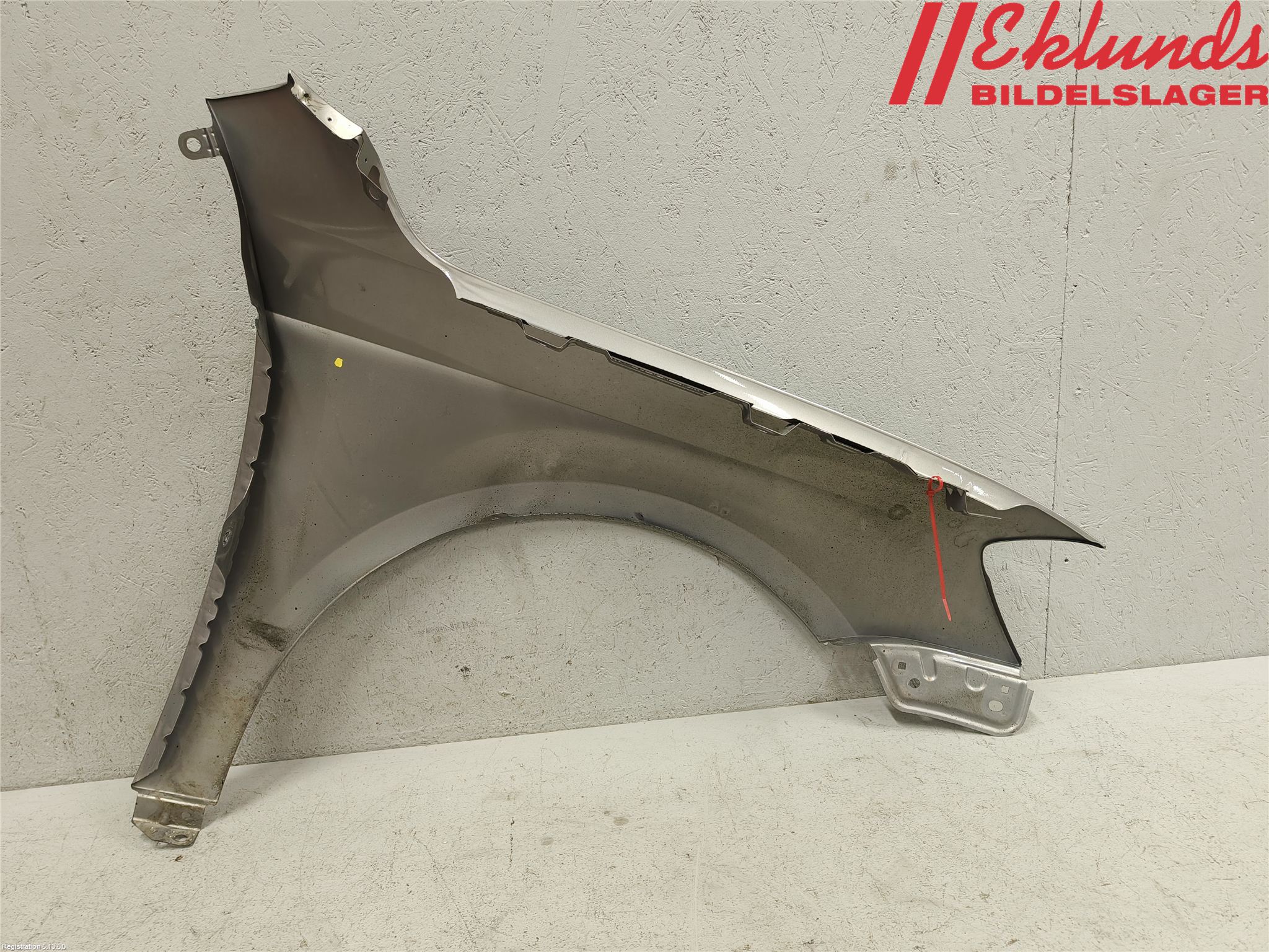 Volkswagen VW PASSAT 11-14 Skärm Fram Vänster