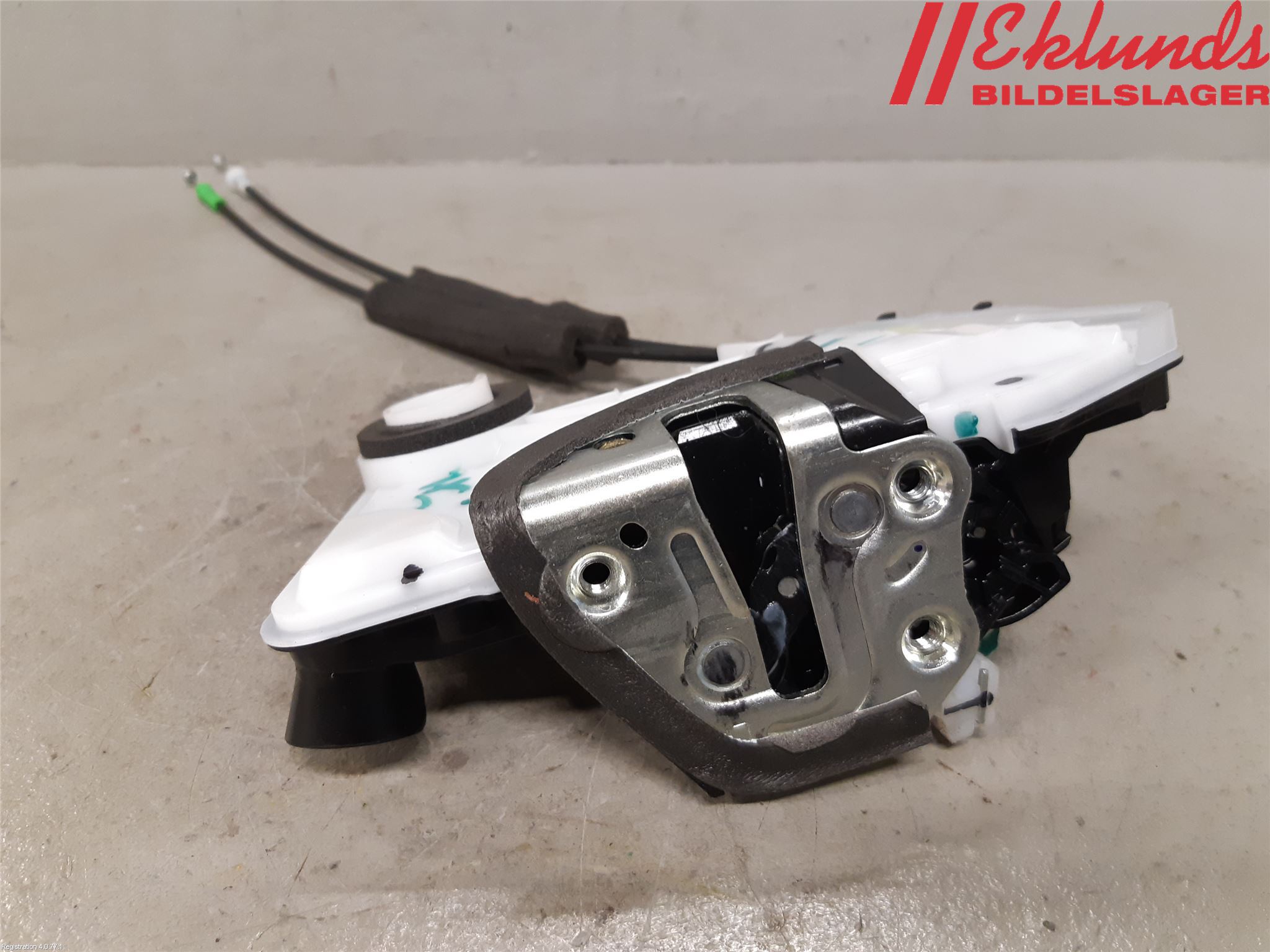 Toyota COROLLA 19- Låskista-Dörrlås