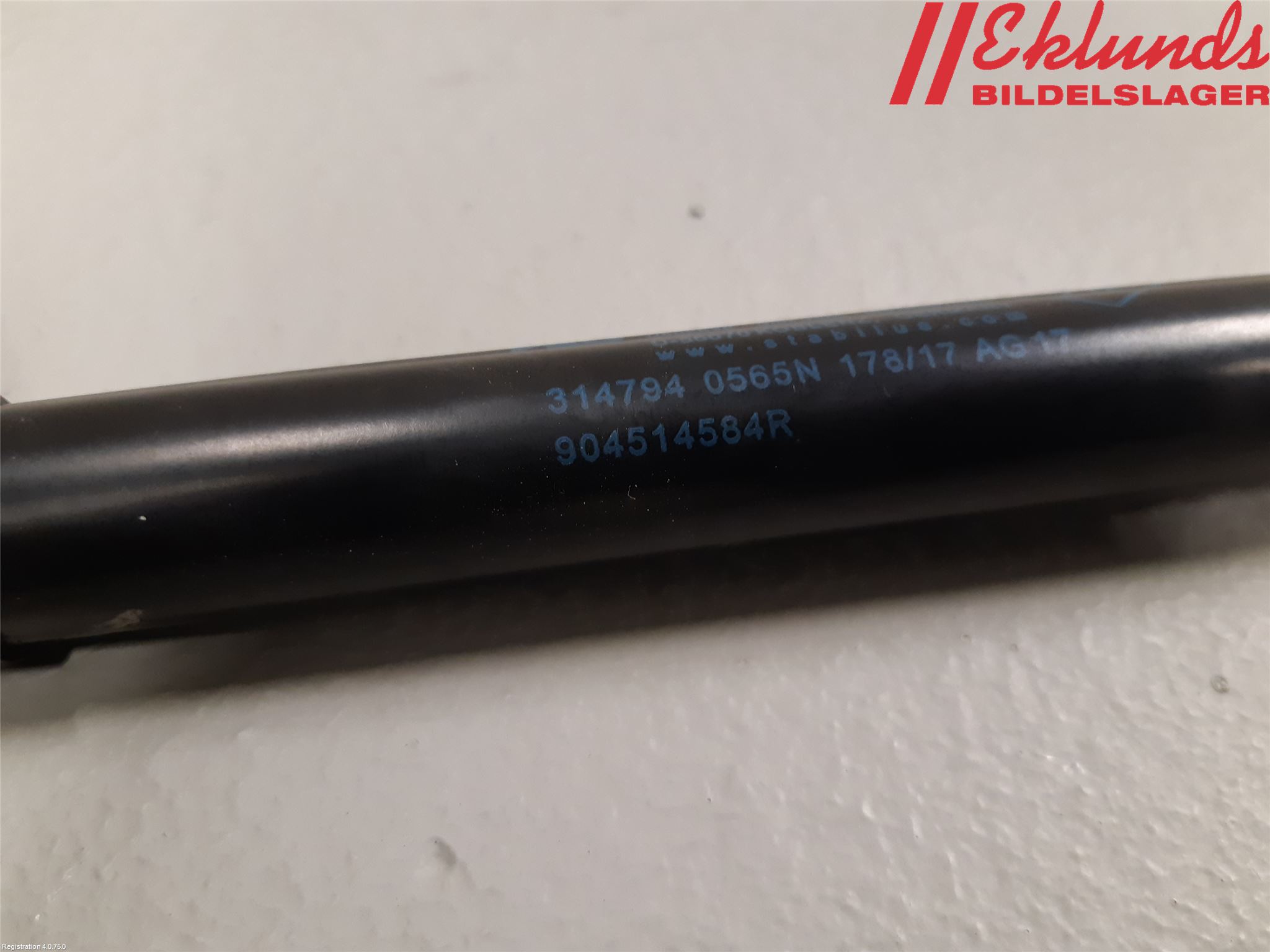 Renault KADJAR 15- Gasfjäder Baklucka