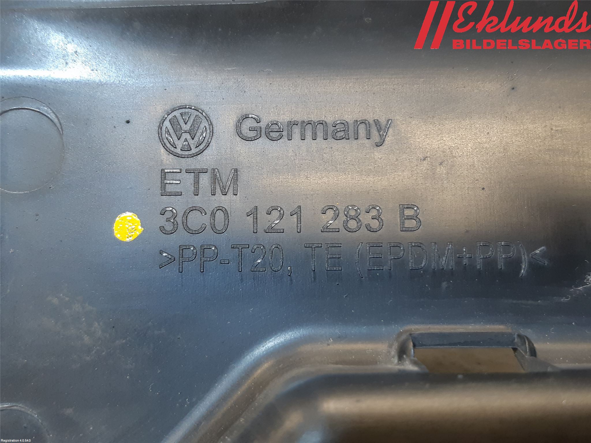Volkswagen VW PASSAT 05-11 Deflektor Plåt-Plast Kylning