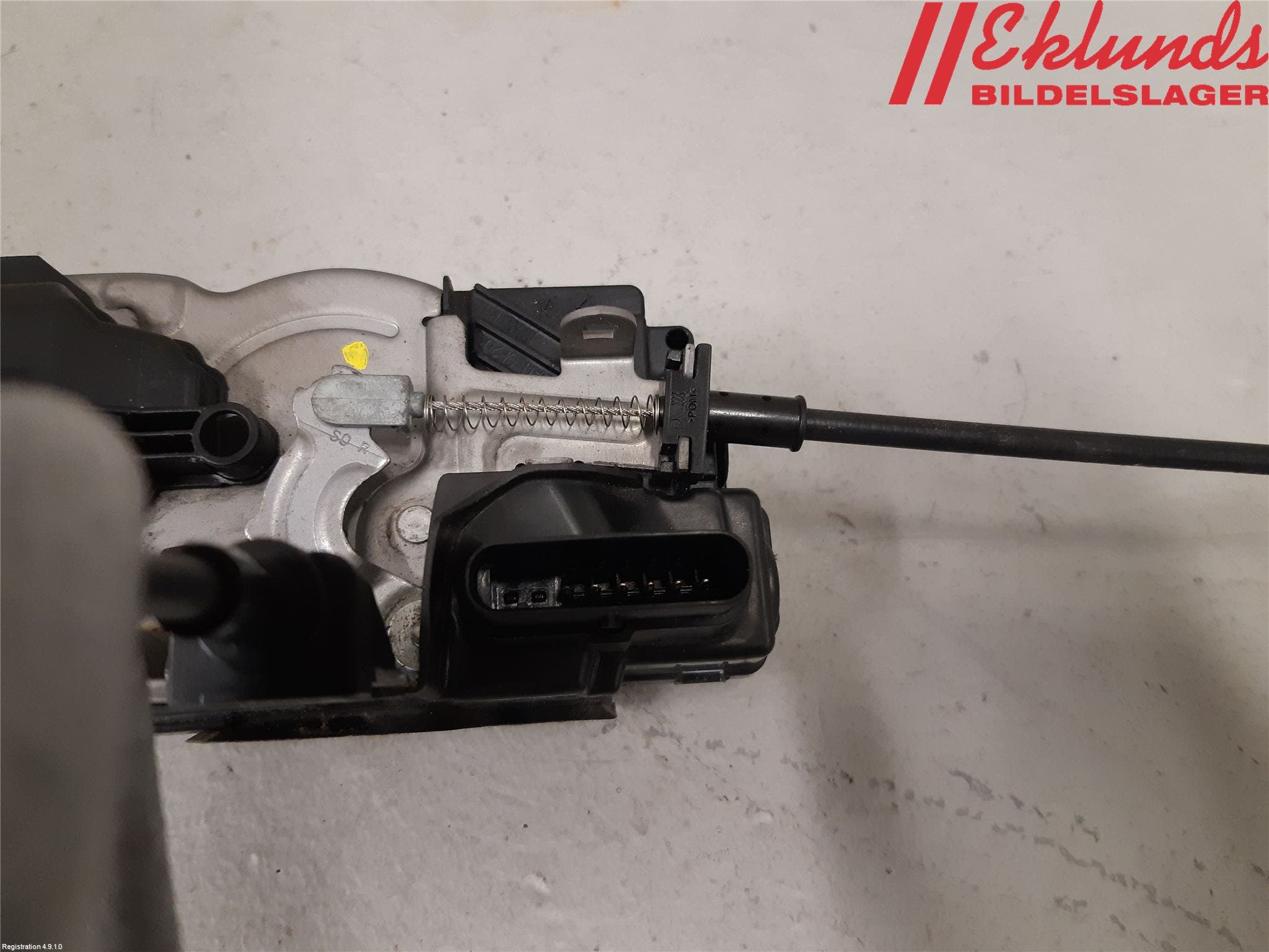 Volvo V40 12-19 Låskista-Dörrlås