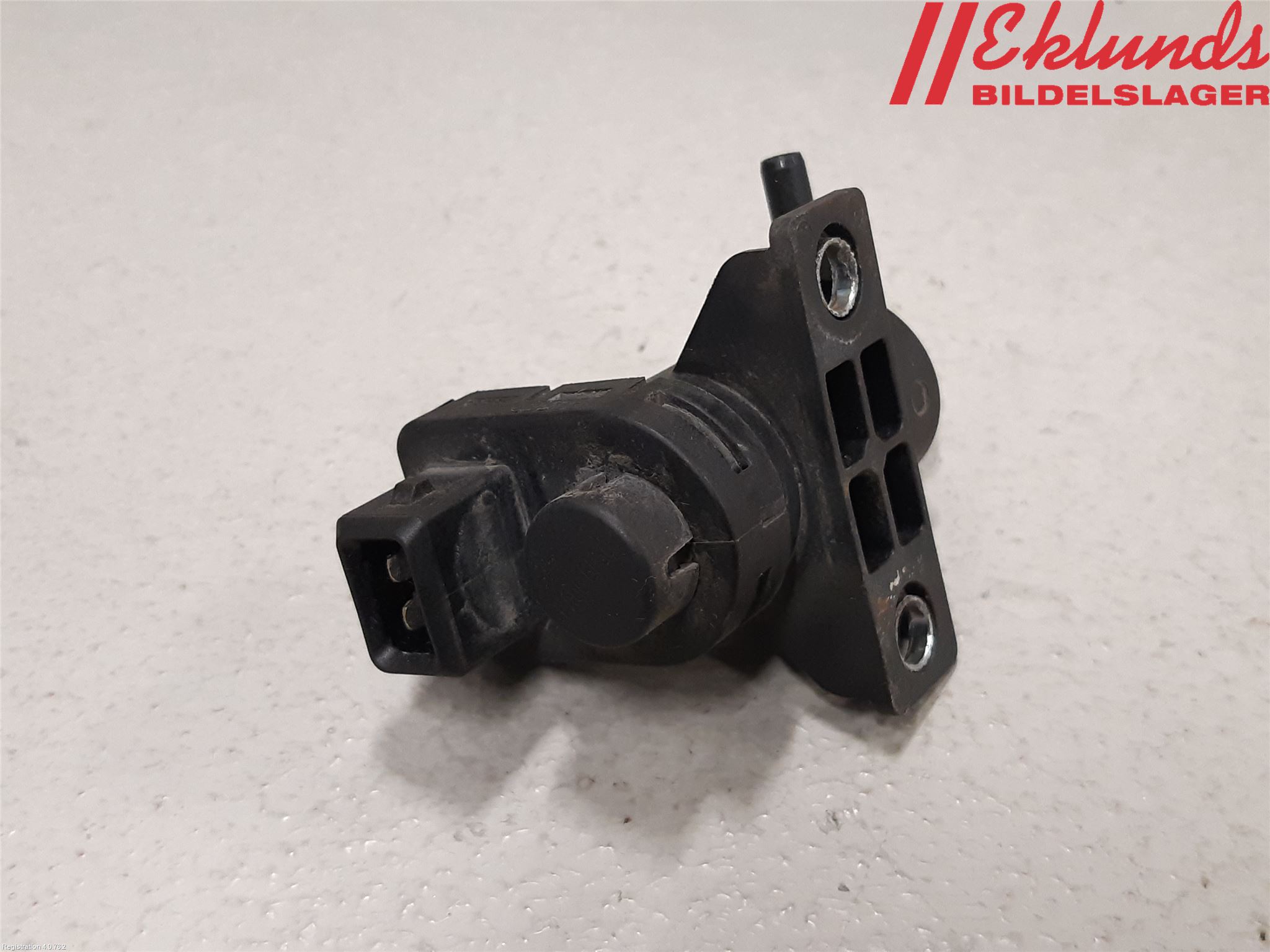 Renault TRAFIC   02-14 Vakuumventil