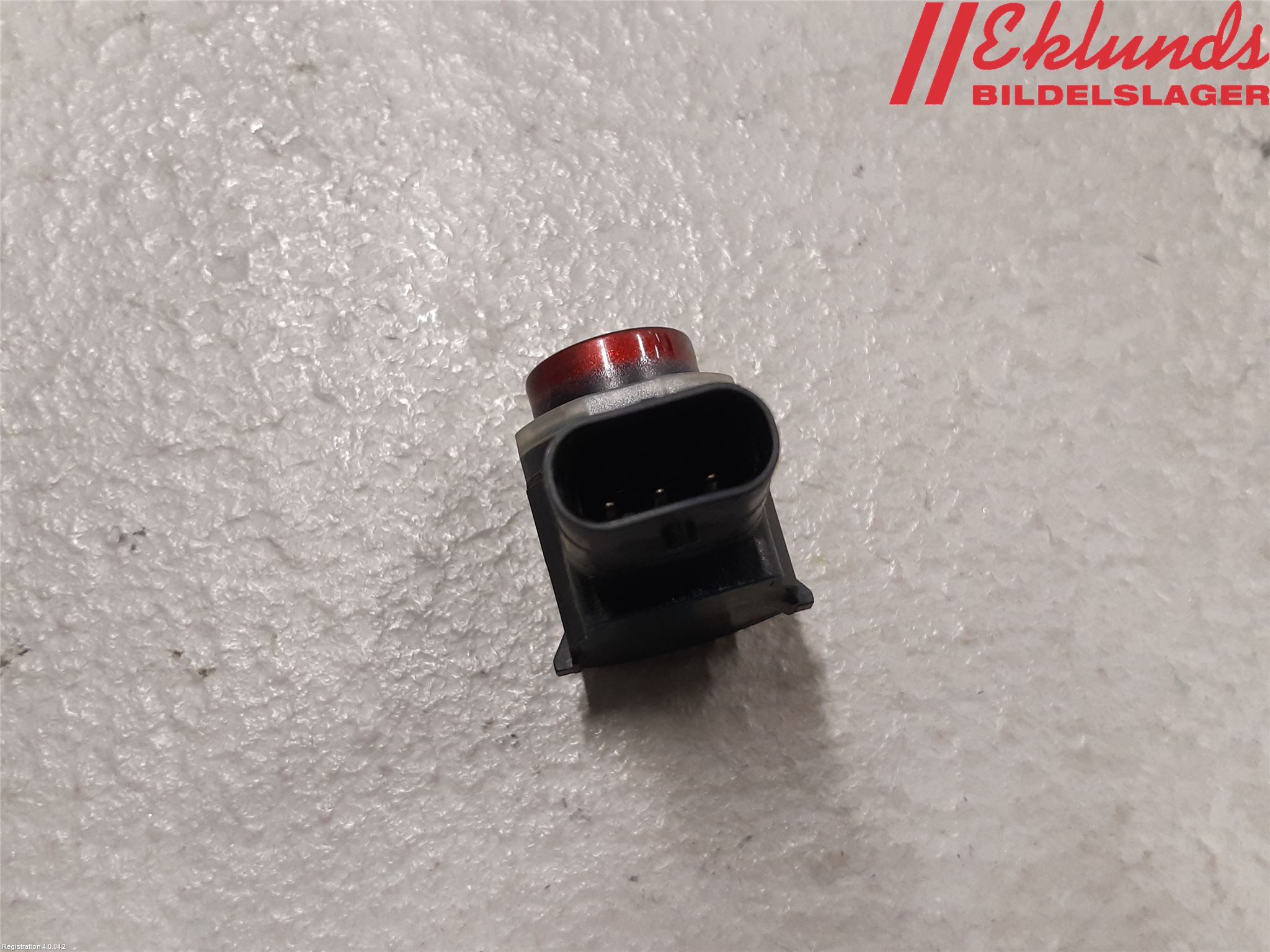 Ford KUGA 13-16 Parkeringshjälp Frontsensor