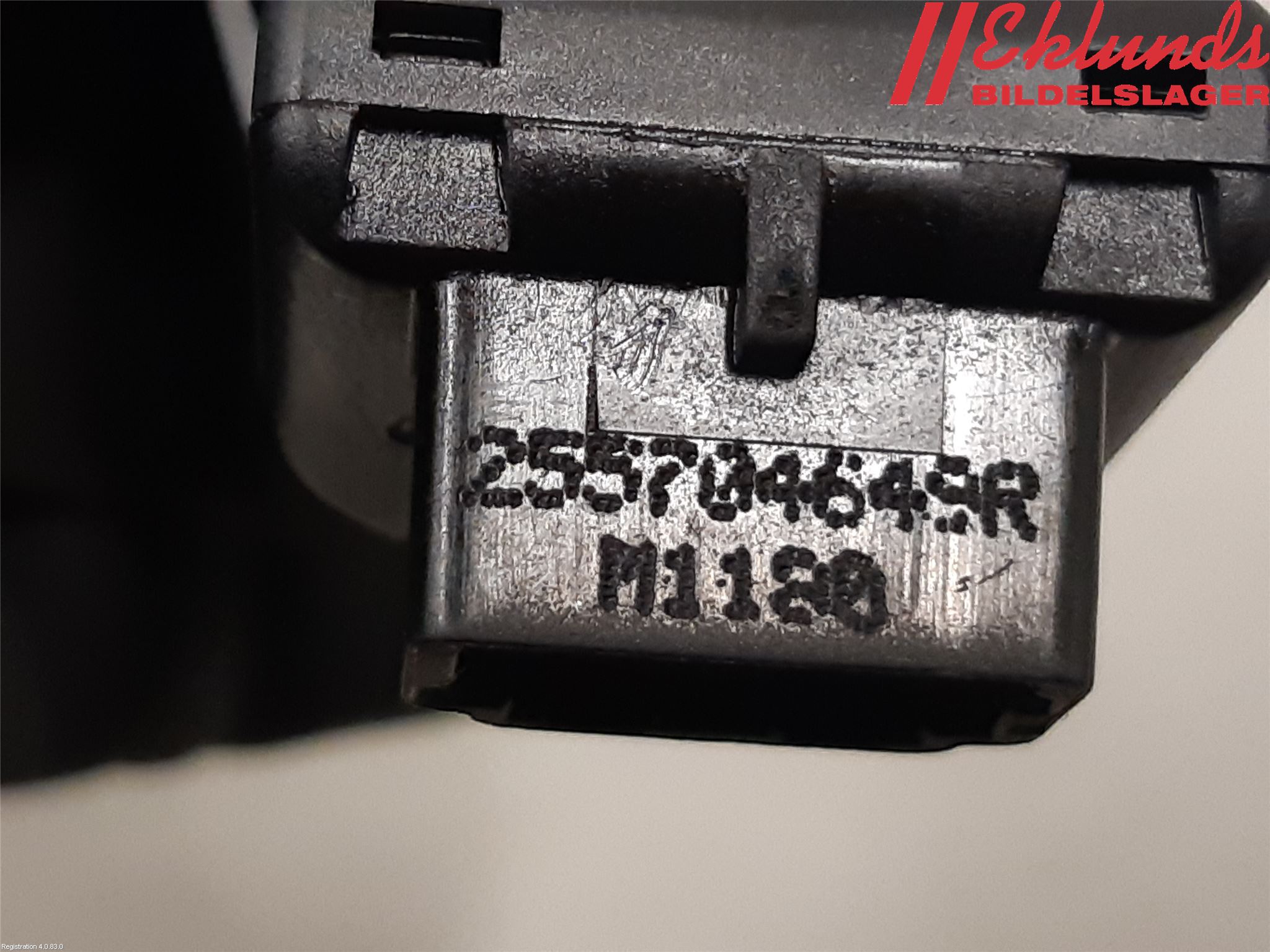 Fiat TALENTO 16- Strömställare Spegel