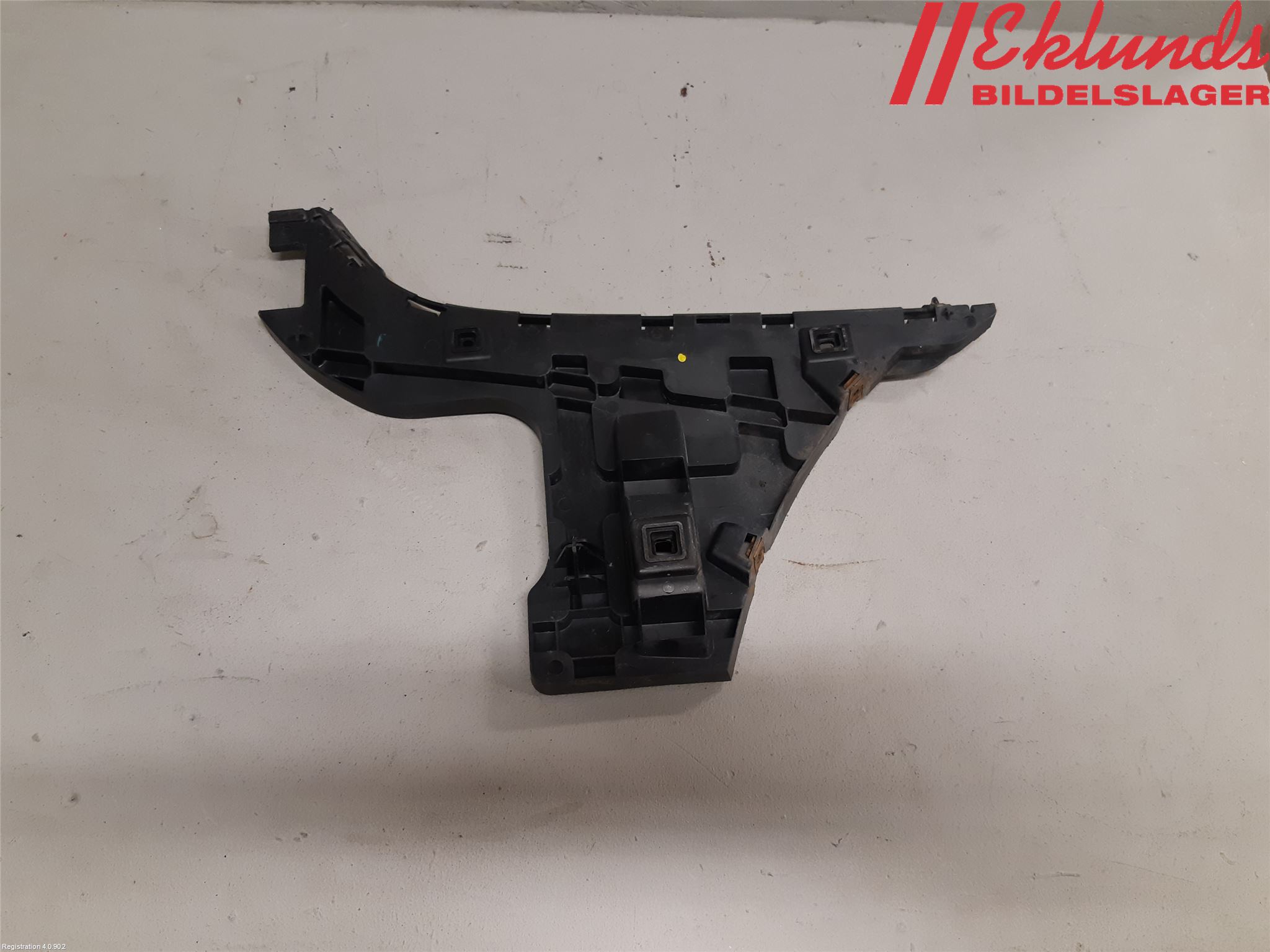 Volvo S80 07-13 Stötfångarfäste Bak Vä