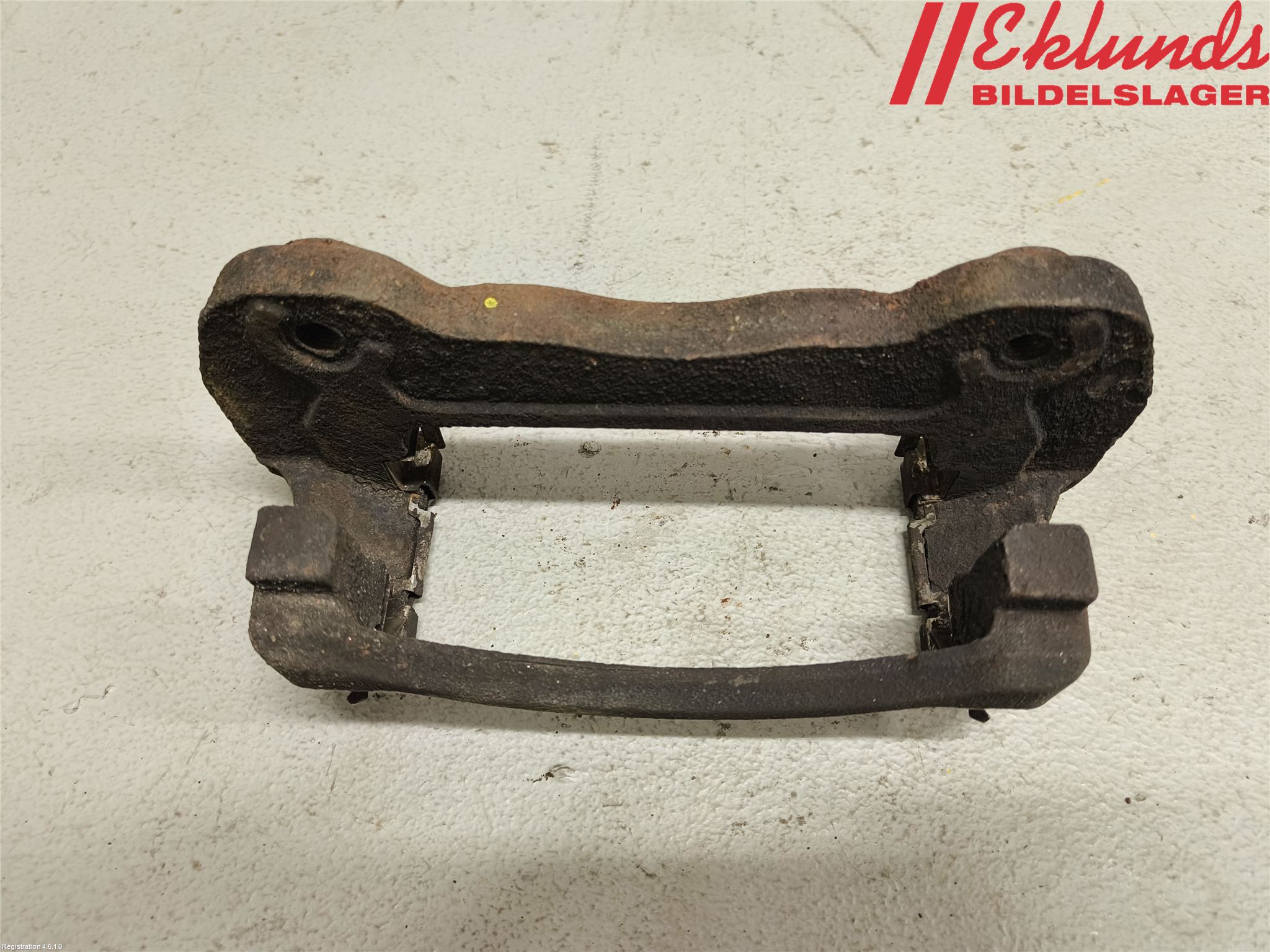 Fiat FULLBACK 16-19 Bromsokshållare