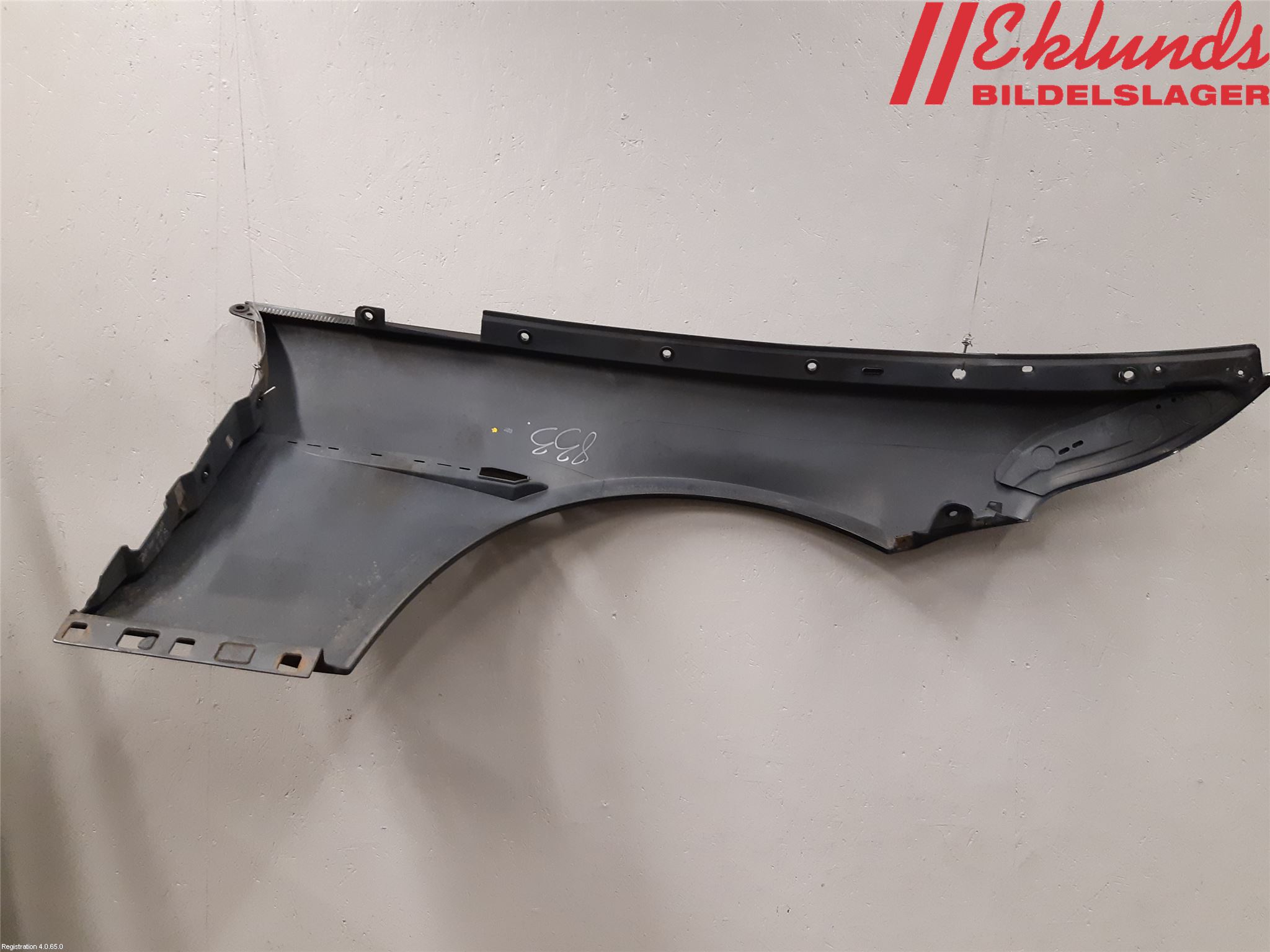 BMW 6 E63/64    02-10 Skärm Fram Vänster