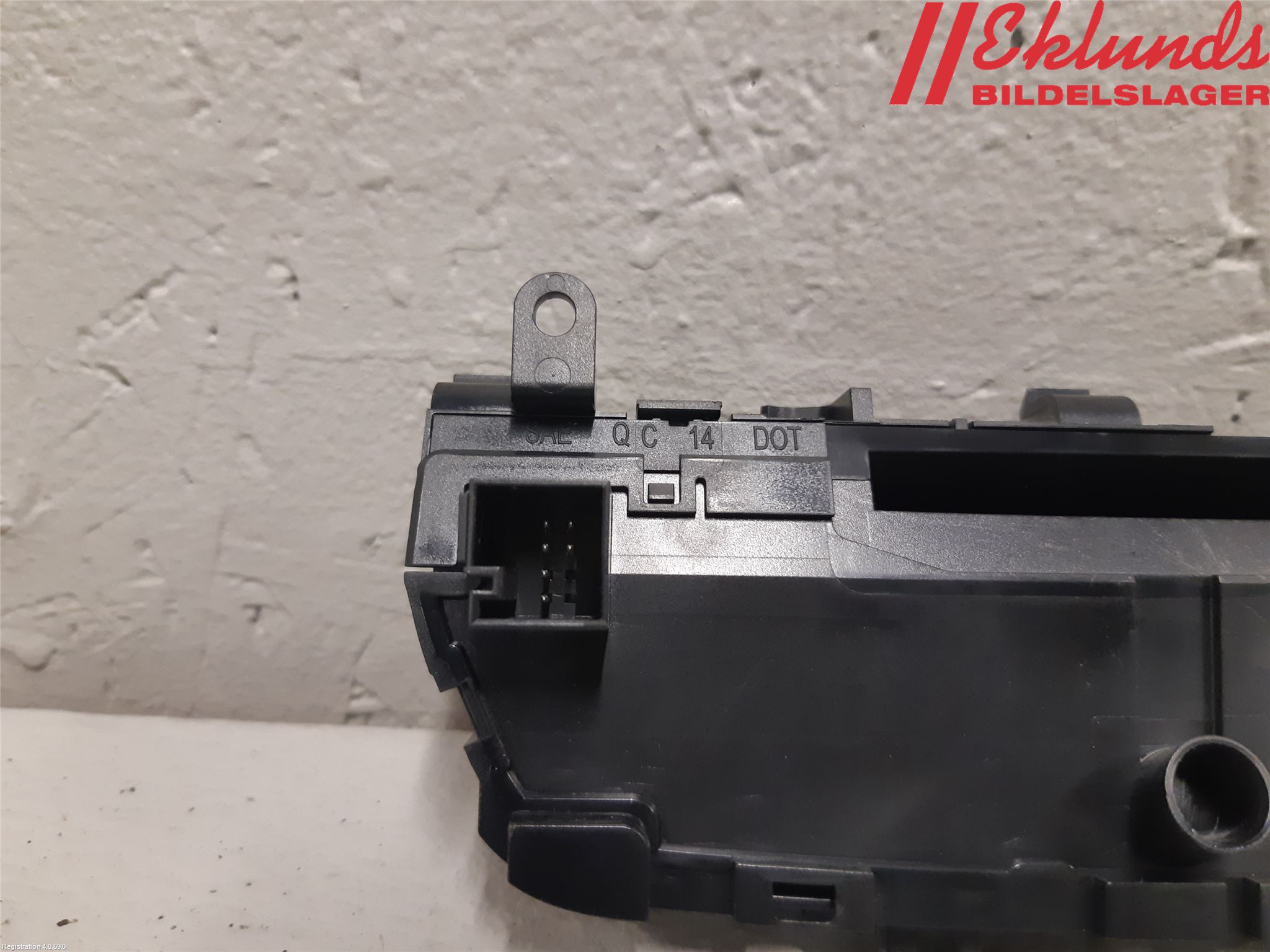 Mercedes-Benz MB C-KLASS (W205) 14-21 Cd Radio - Multimediapanel