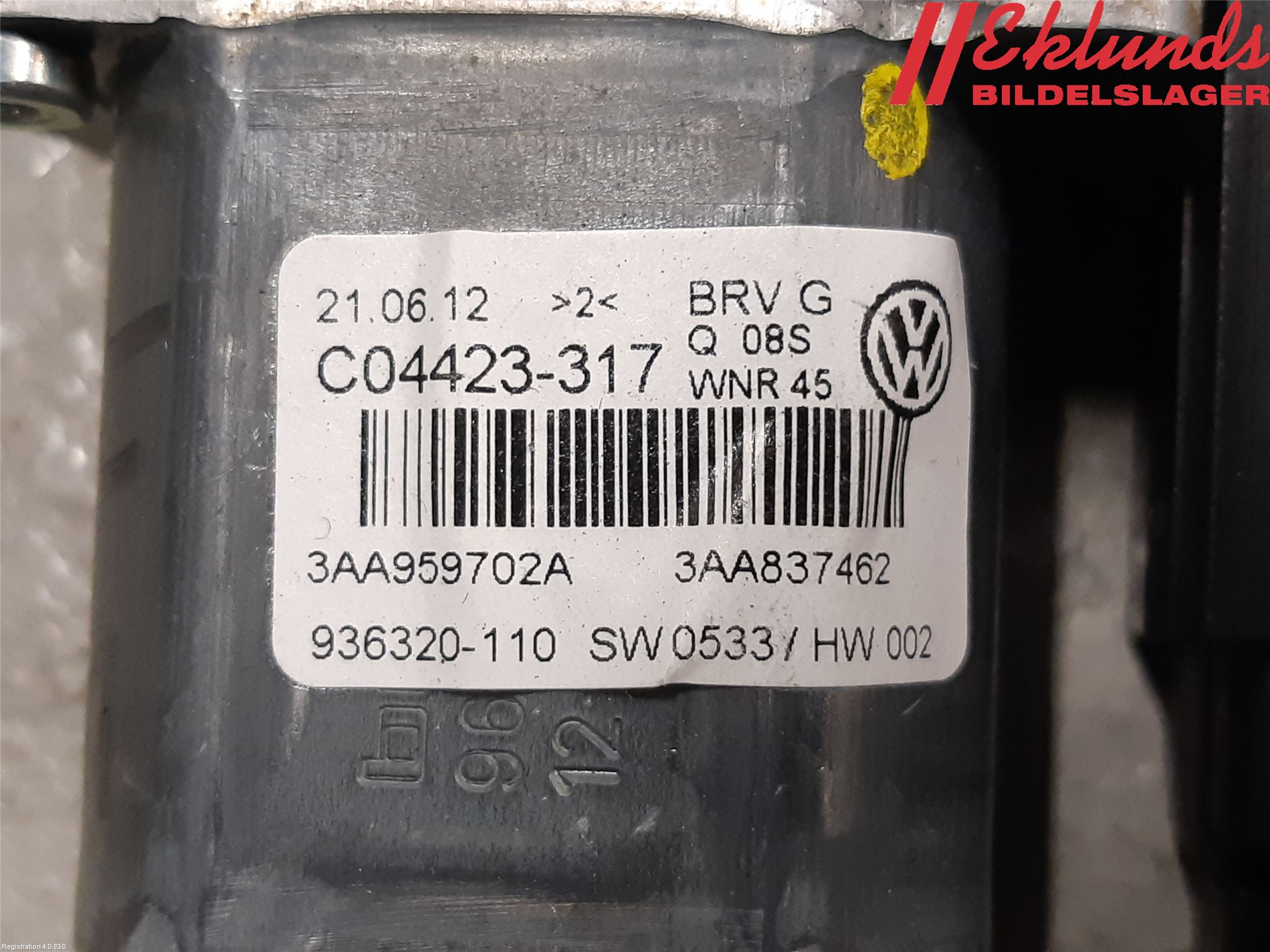 Volkswagen VW PASSAT 11-14 Fönsterhissmotor