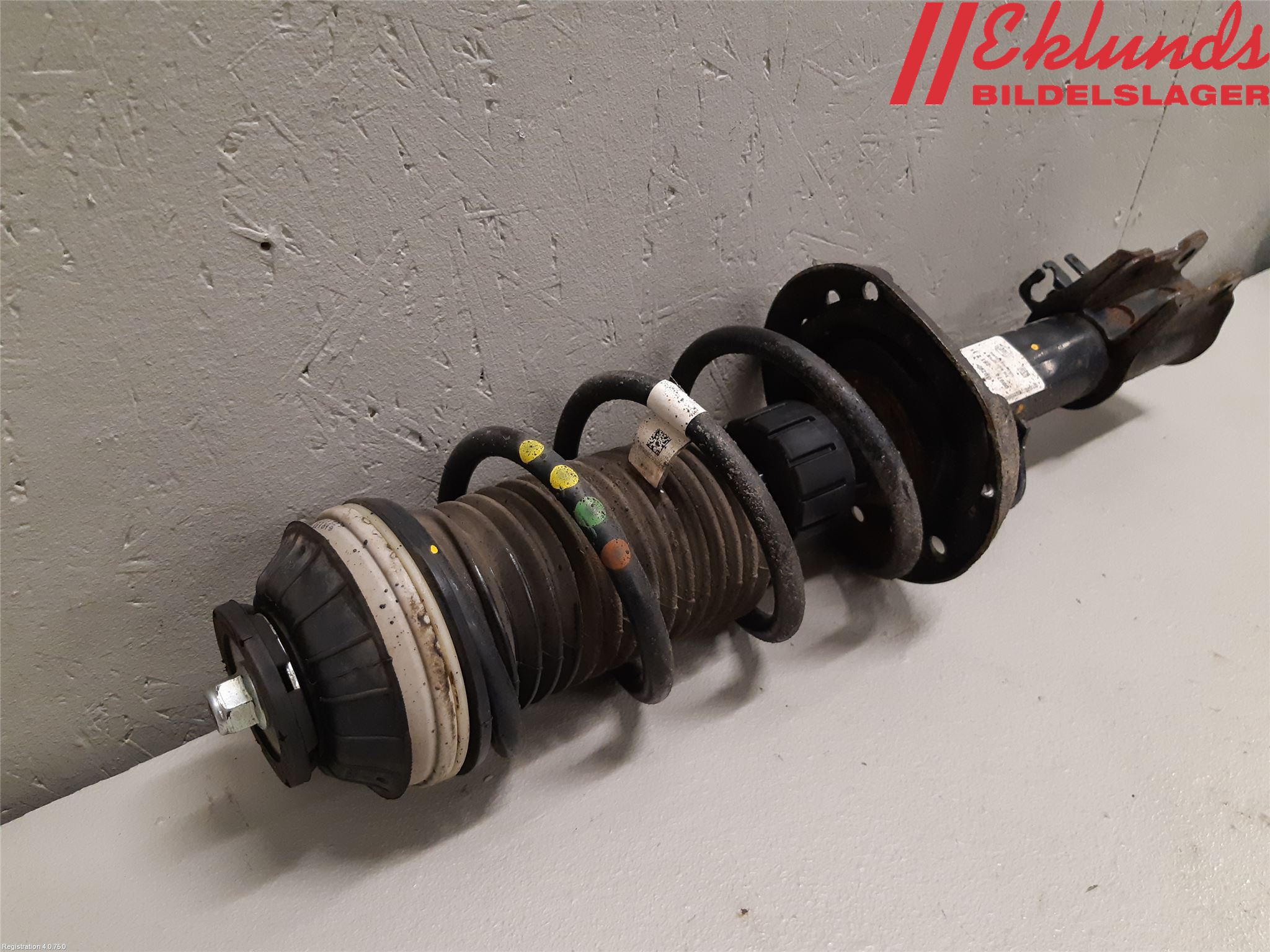 Fiat 500L 13-19 Fjäderben Fram Höger