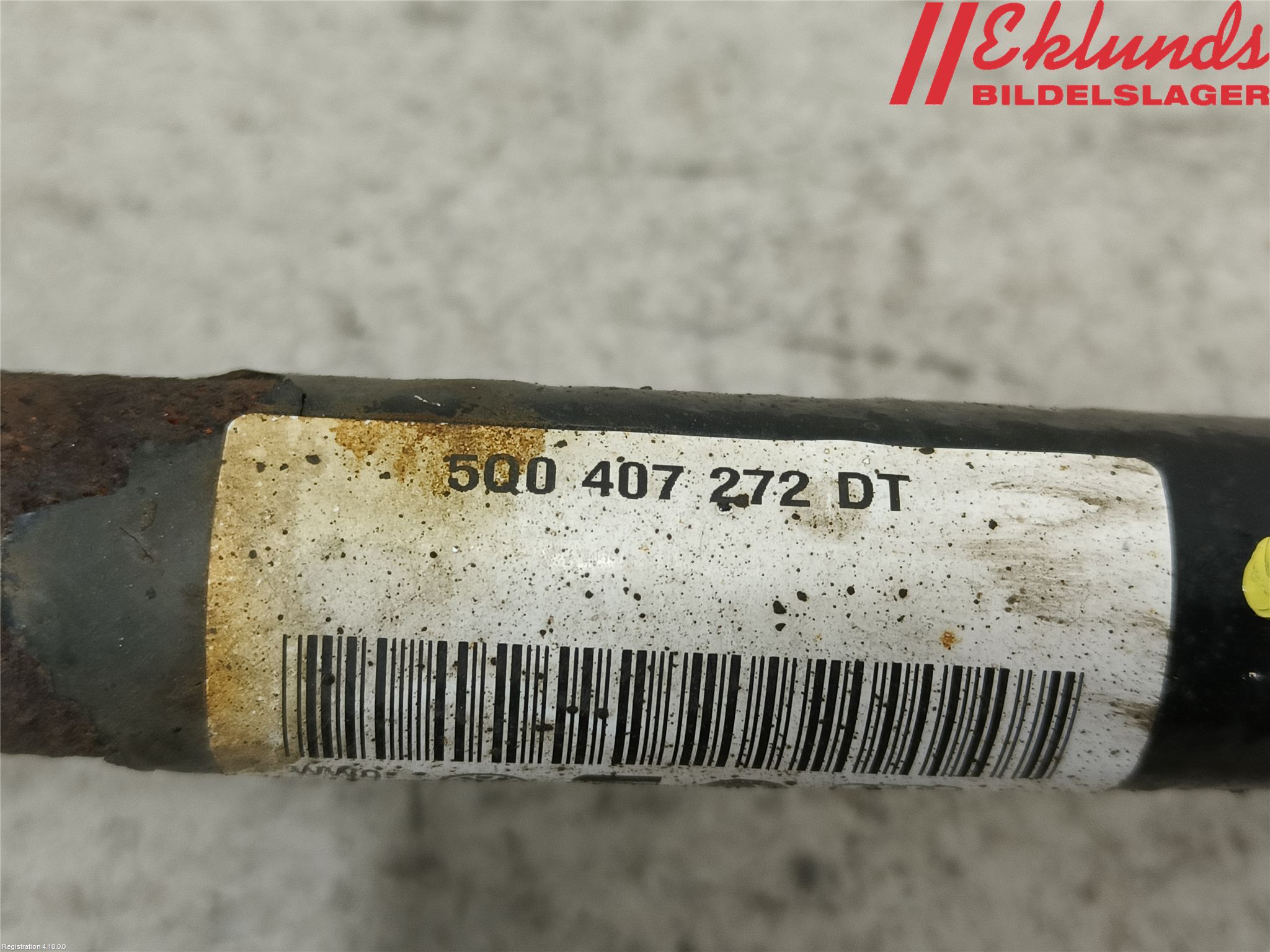 Volkswagen VW T-ROC 18- Drivaxel Fram Höger