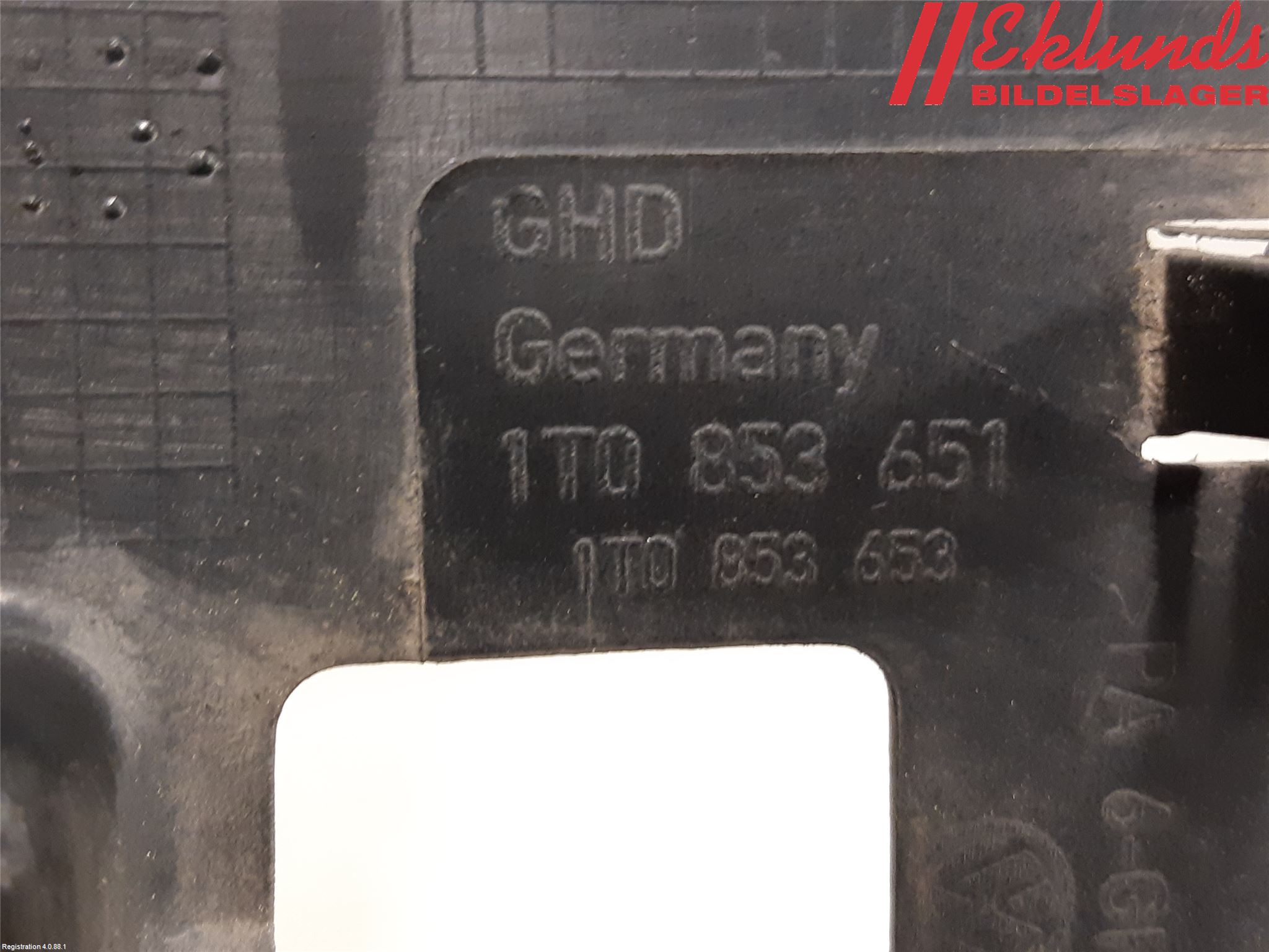 Volkswagen VW TOURAN 03-10 Grill Komp